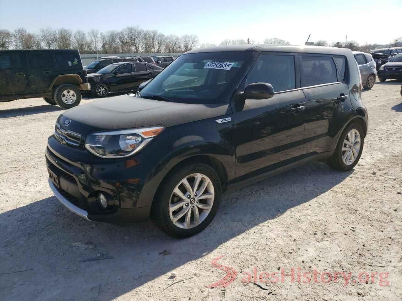 KNDJP3A54J7605143 2018 KIA SOUL