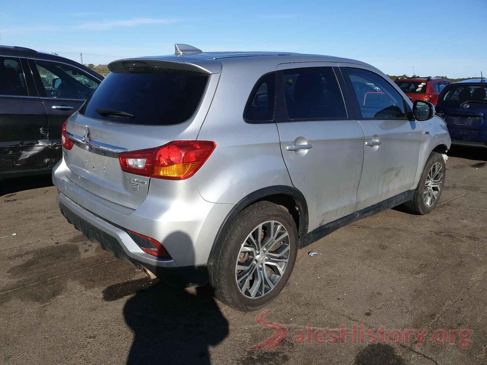 JA4AP4AU1KU014228 2019 MITSUBISHI OUTLANDER