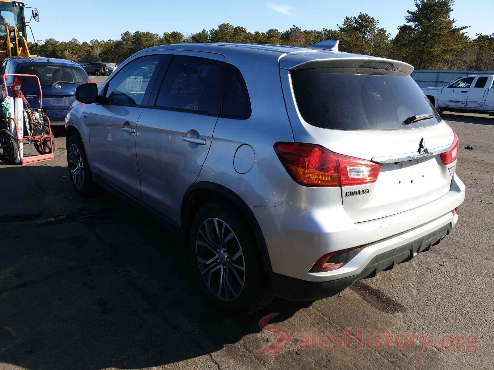 JA4AP4AU1KU014228 2019 MITSUBISHI OUTLANDER