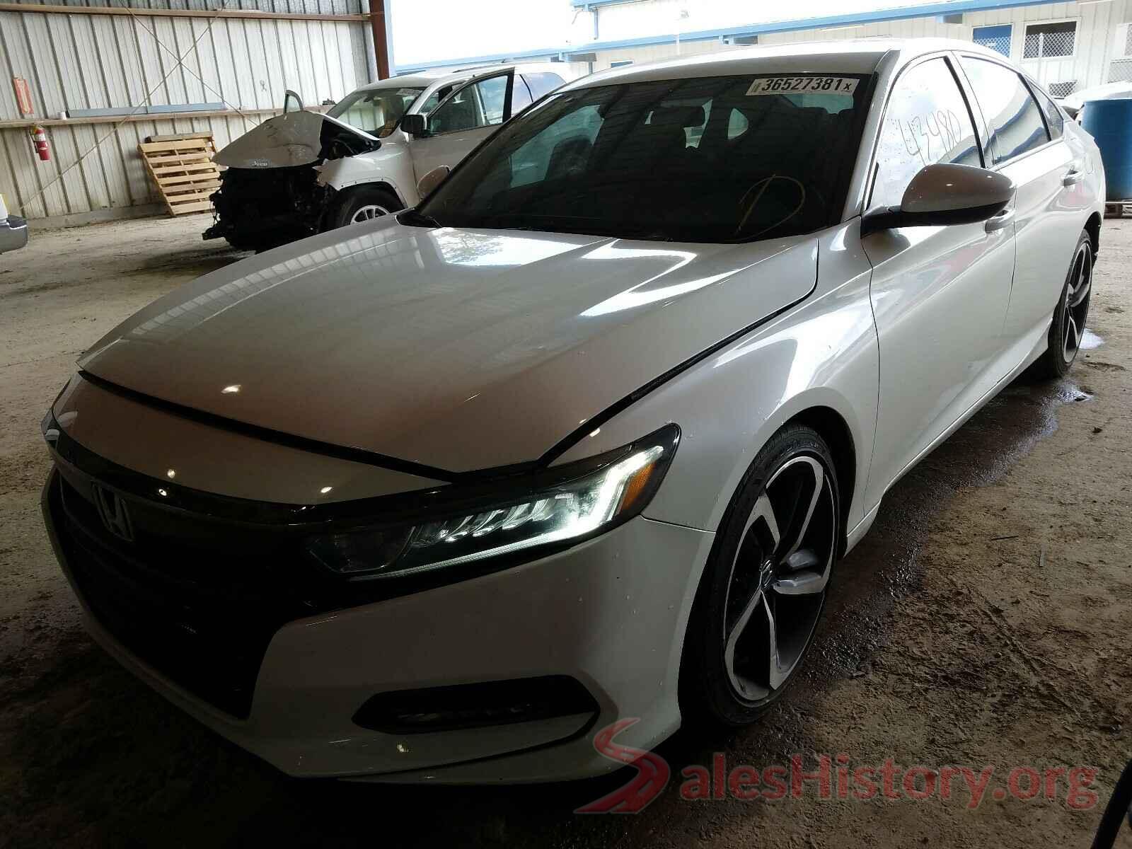 1HGCV1F37JA267249 2018 HONDA ACCORD