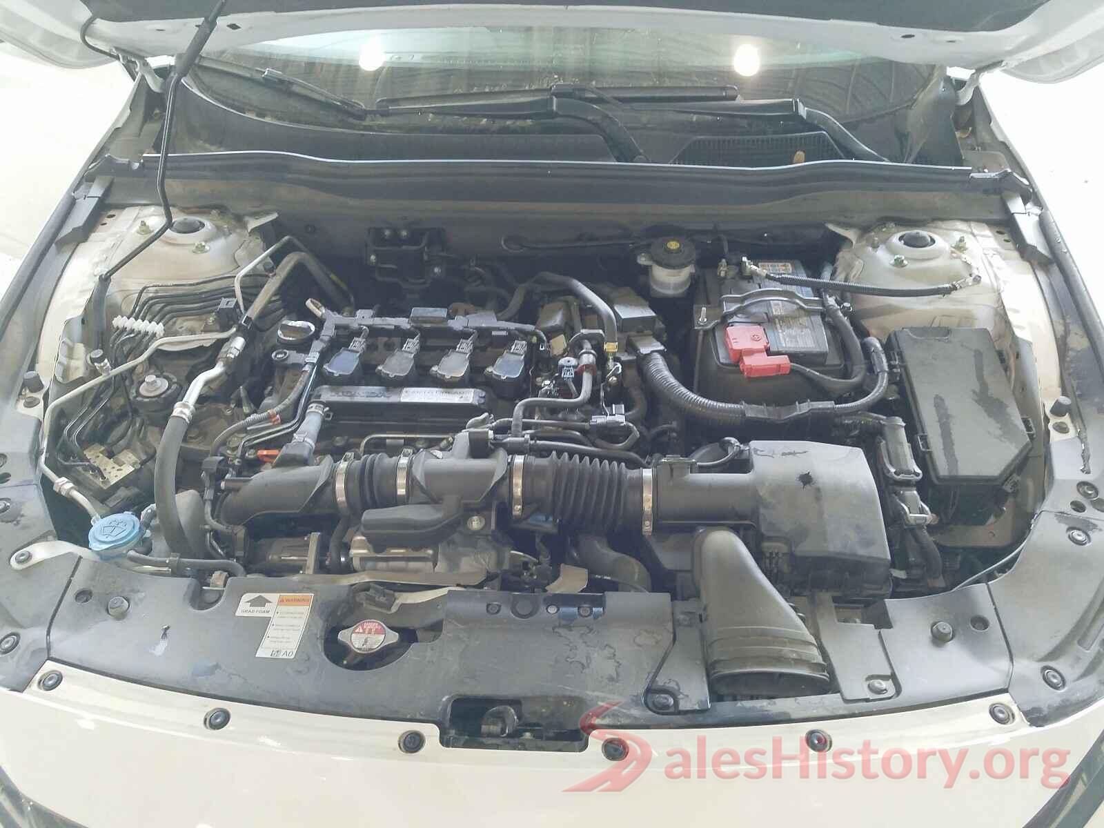 1HGCV1F37JA267249 2018 HONDA ACCORD