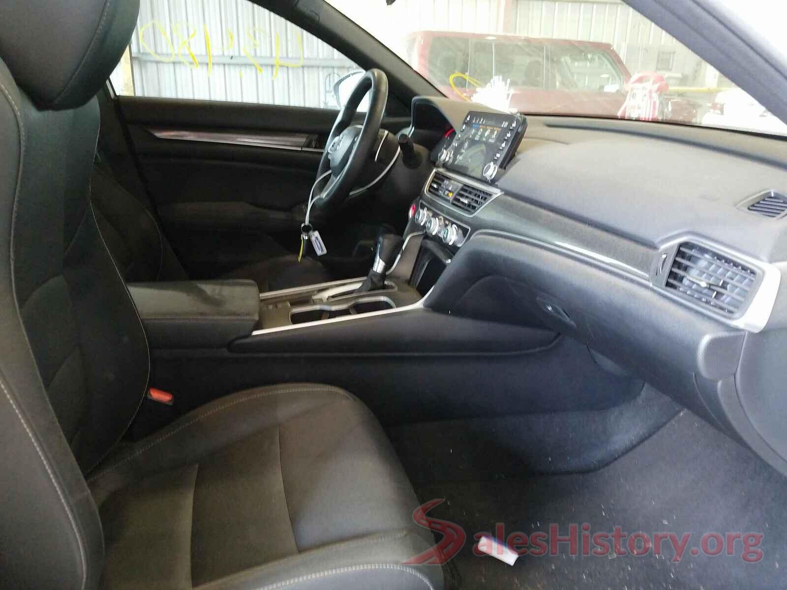 1HGCV1F37JA267249 2018 HONDA ACCORD