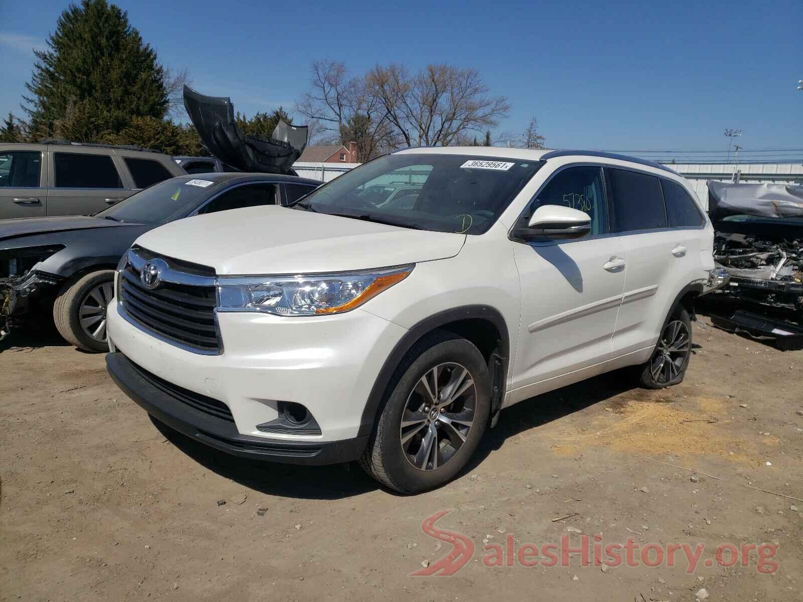 5TDJKRFH6GS226597 2016 TOYOTA HIGHLANDER