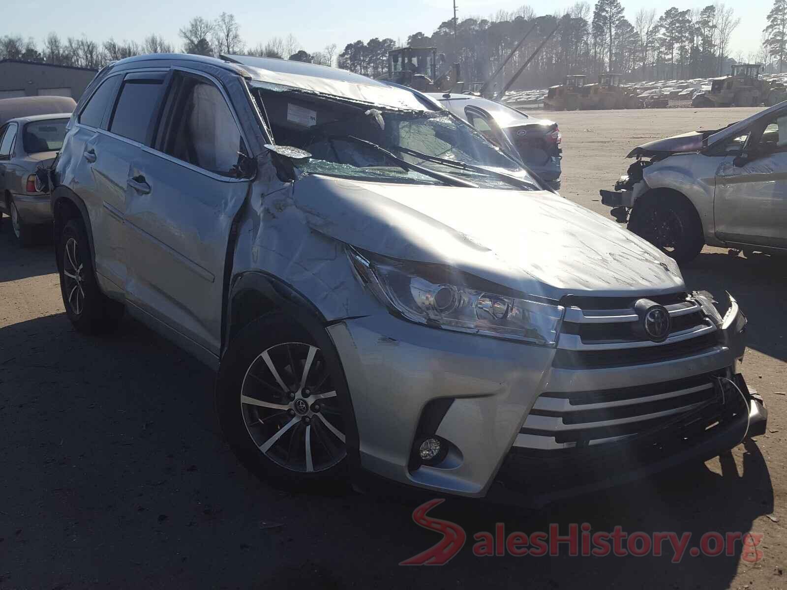 5TDKZRFH7JS531713 2018 TOYOTA HIGHLANDER