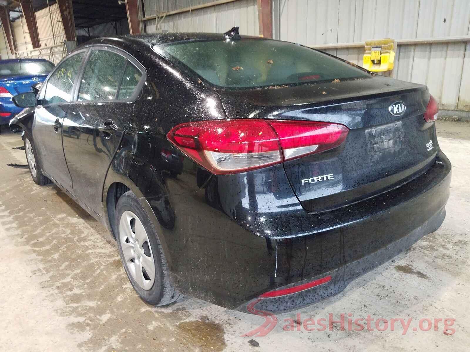 3KPFK4A77HE092637 2017 KIA FORTE