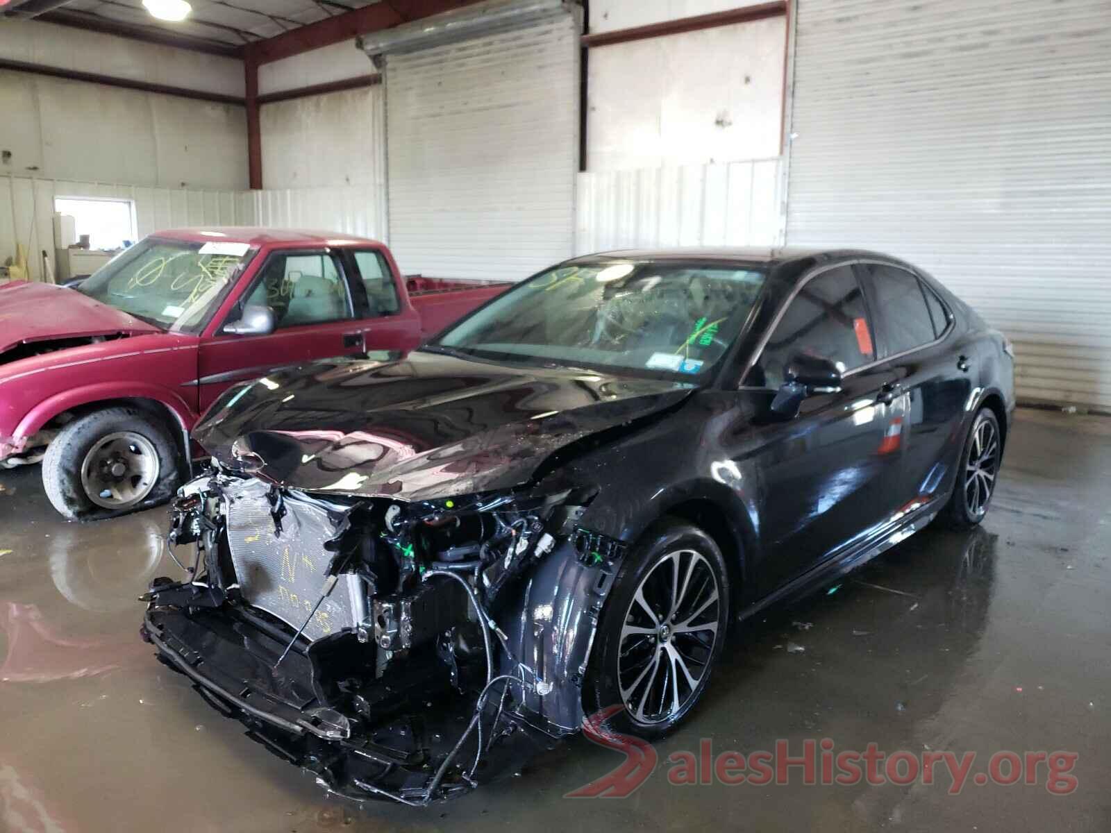 4T1B11HK4KU762692 2019 TOYOTA CAMRY