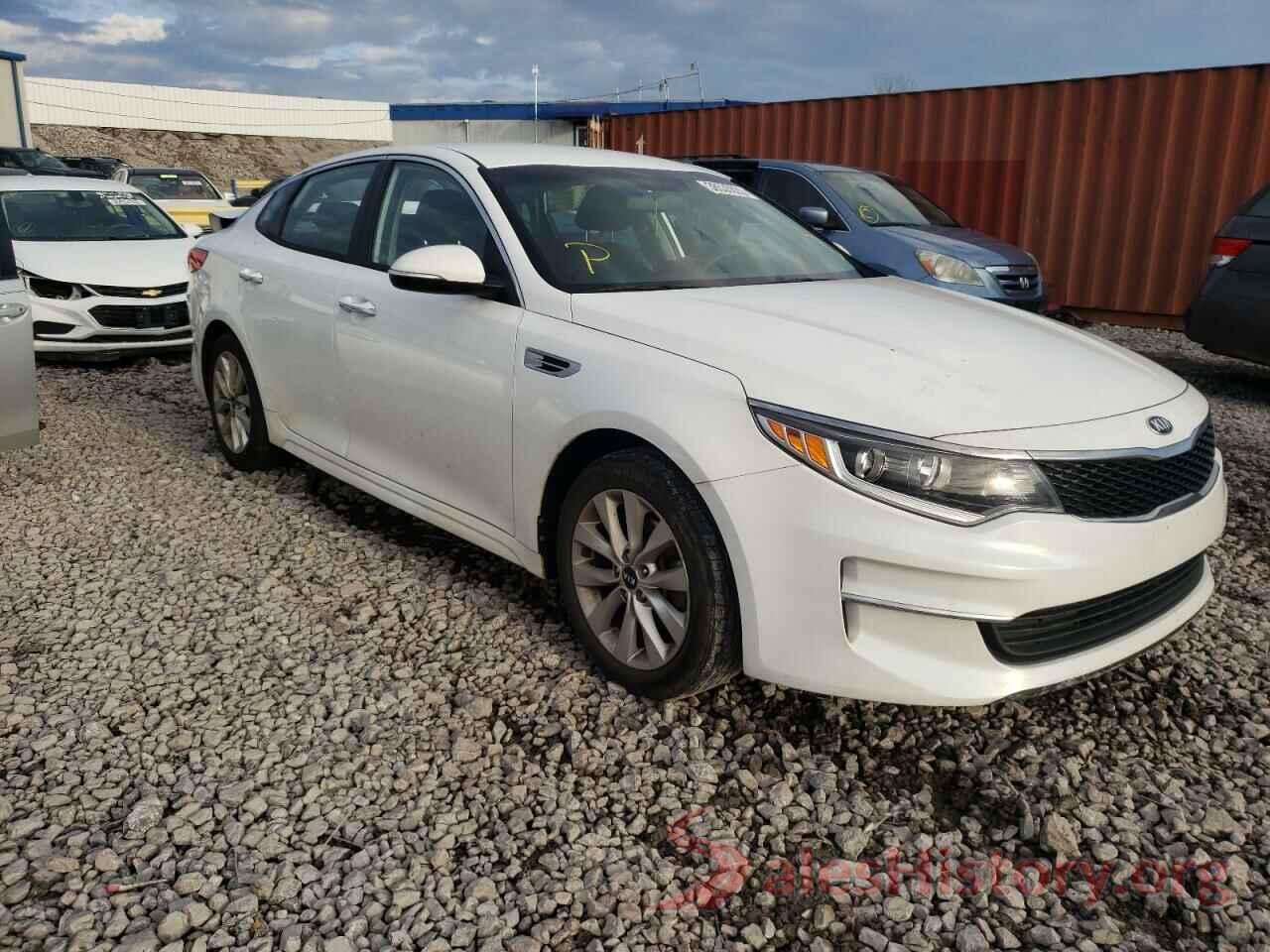 5XXGT4L35JG267797 2018 KIA OPTIMA