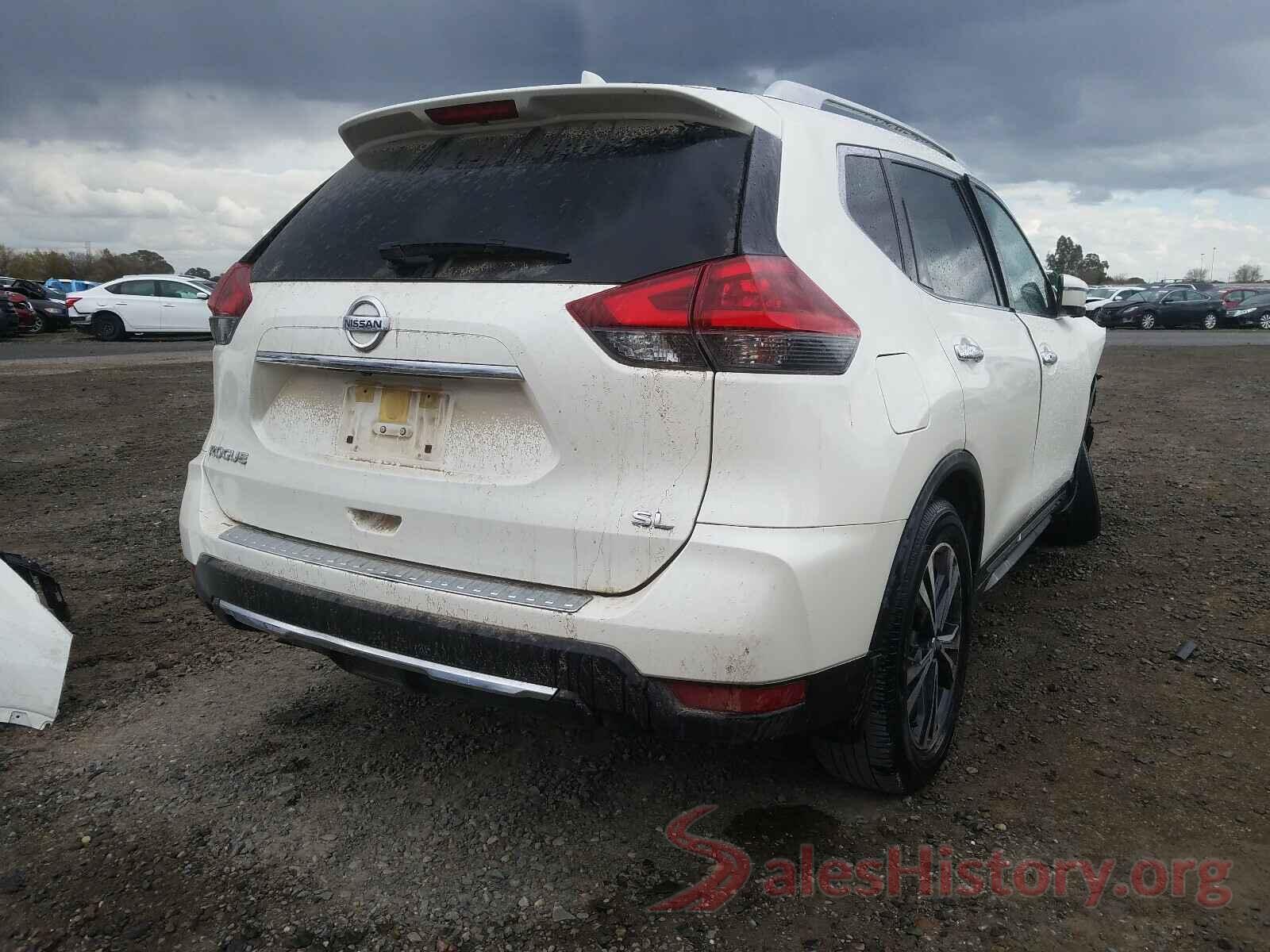 JN8AT2MT0JW463075 2018 NISSAN ROGUE