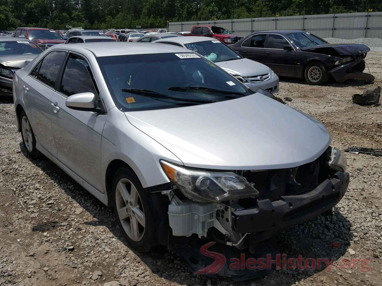 4T1BF1FK3EU326621 2014 TOYOTA CAMRY