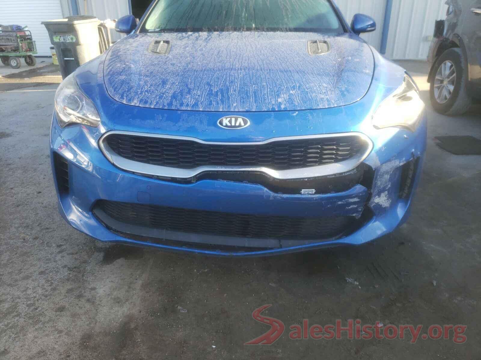 KNAE15LA4K6047520 2019 KIA STINGER