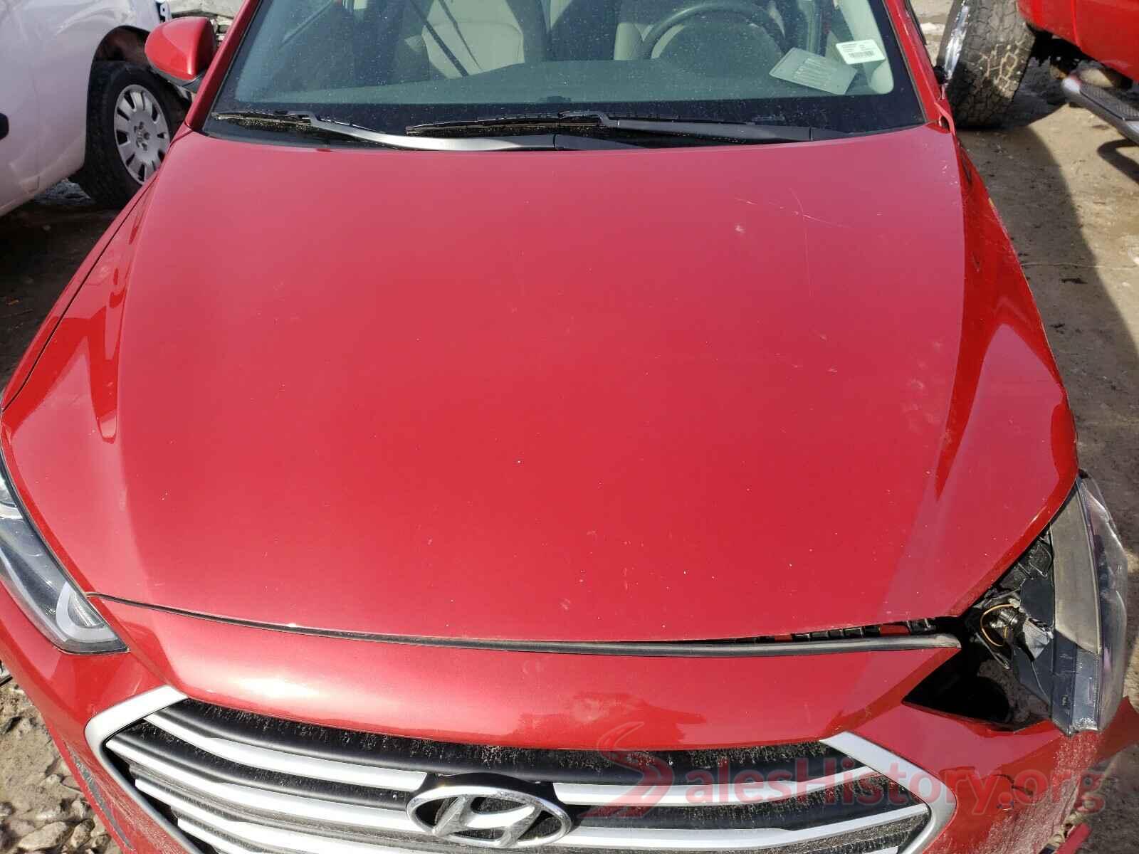 5NPD84LF0JH310557 2018 HYUNDAI ELANTRA