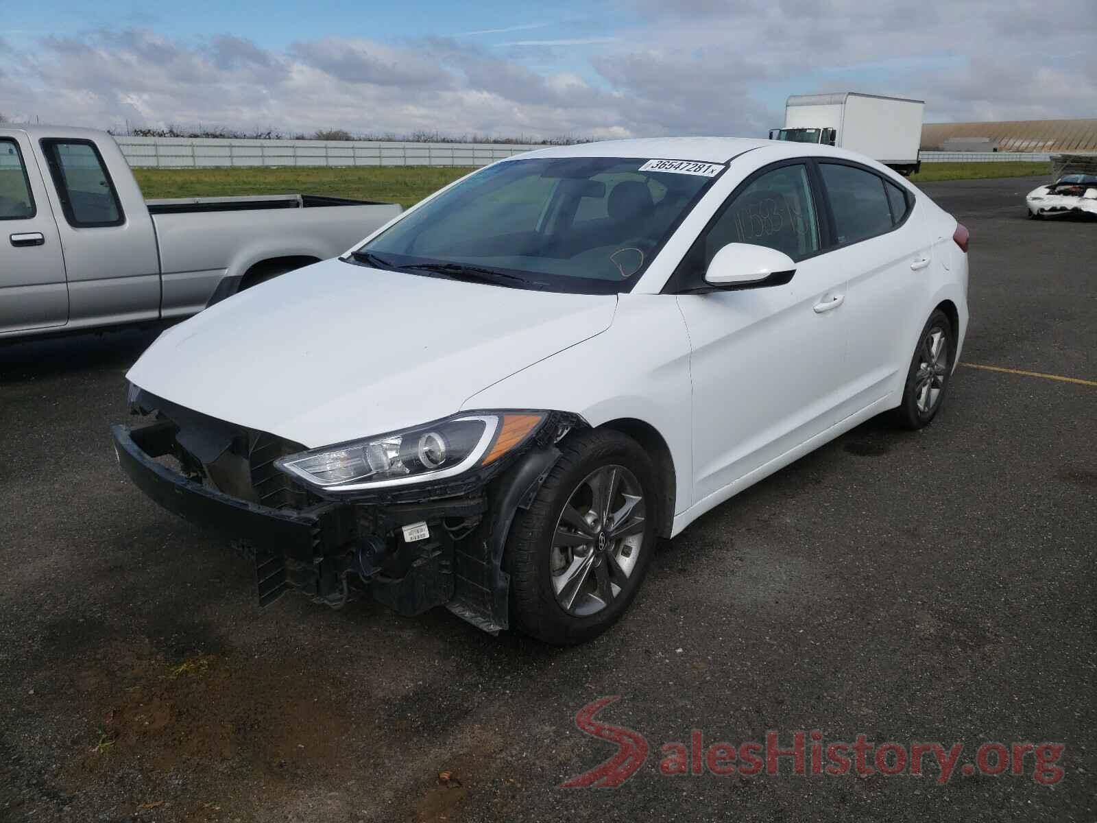 5NPD84LFXJH356560 2018 HYUNDAI ELANTRA