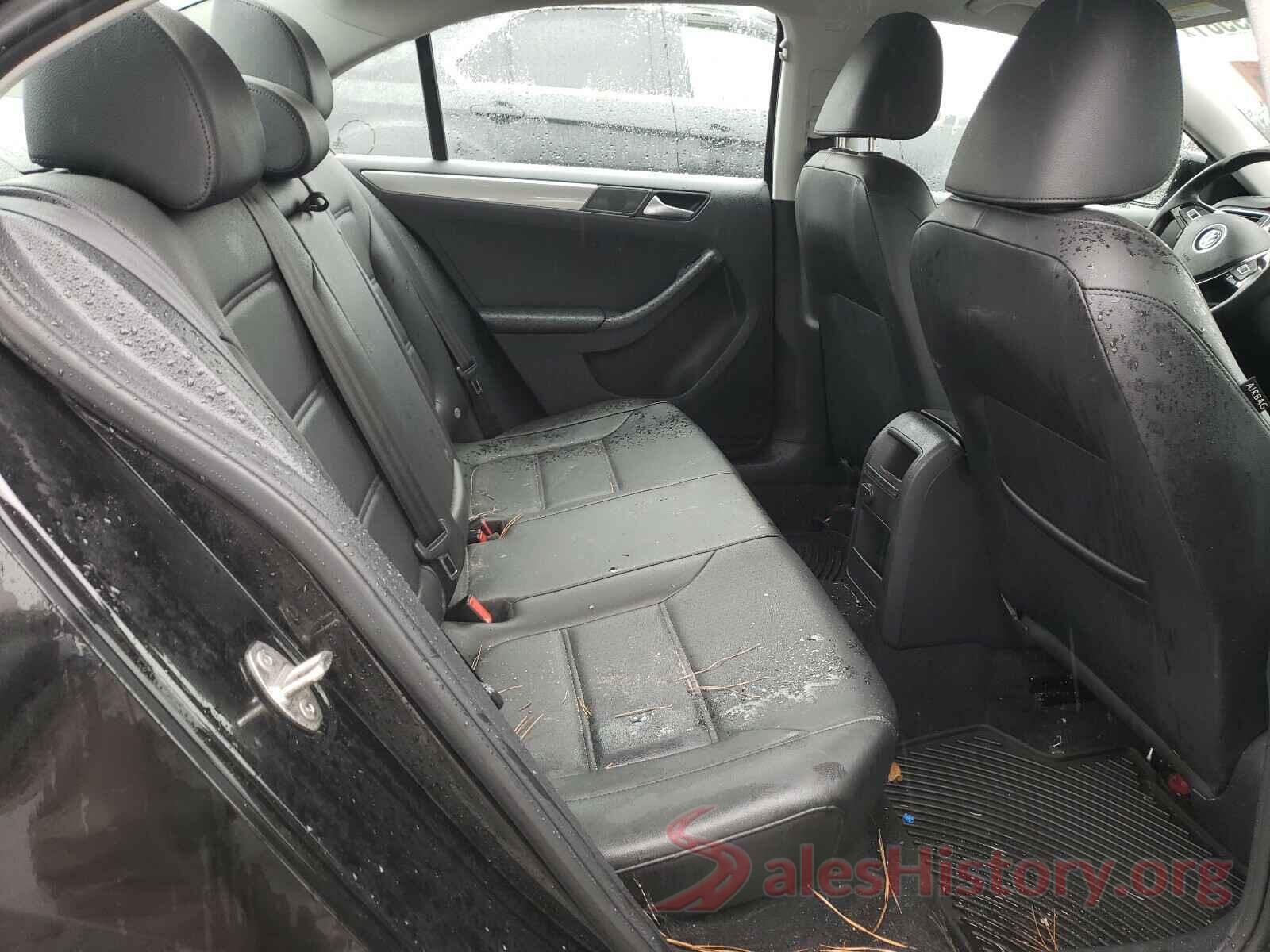 3VWDB7AJXJM239126 2018 VOLKSWAGEN JETTA