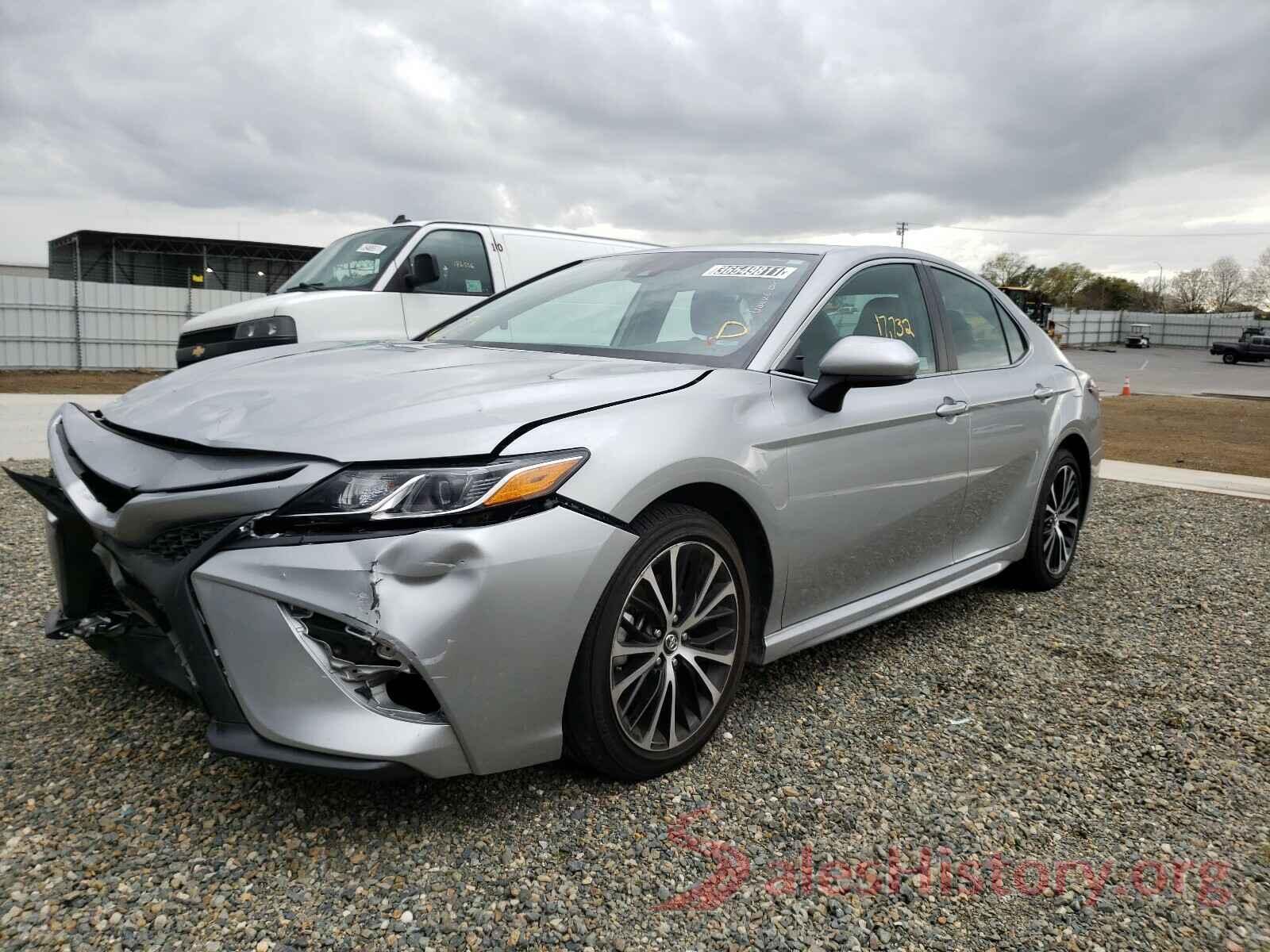 4T1G11AKXLU355946 2020 TOYOTA CAMRY