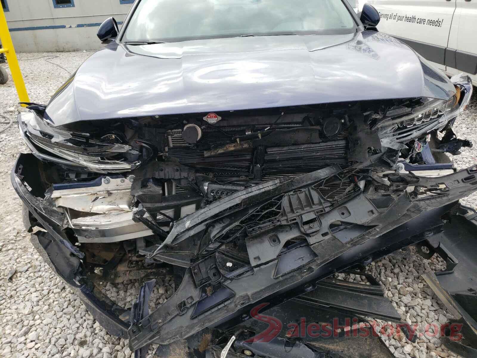 1HGCV1F52KA133865 2019 HONDA ACCORD