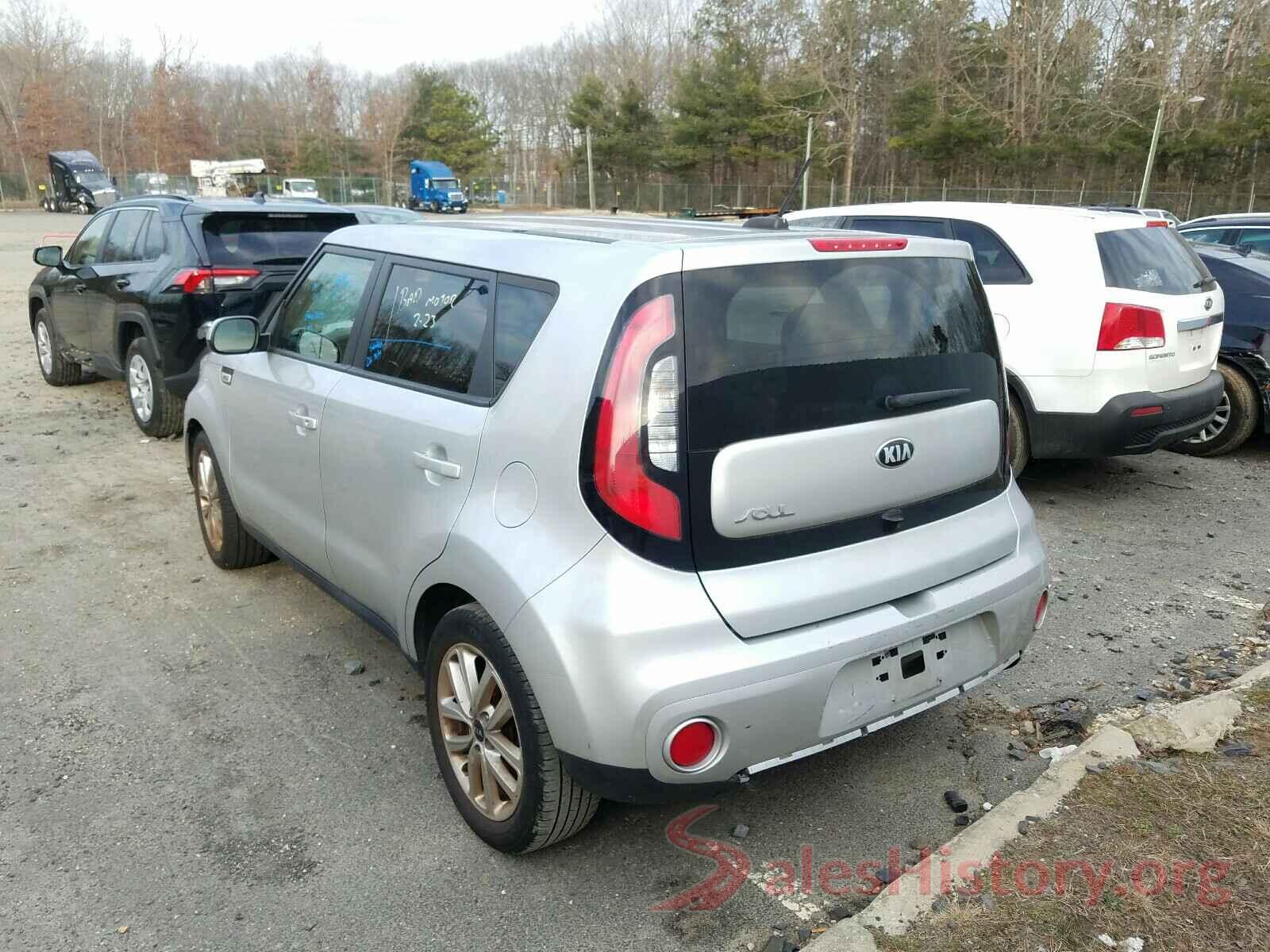 KNDJP3A50J7583769 2018 KIA SOUL