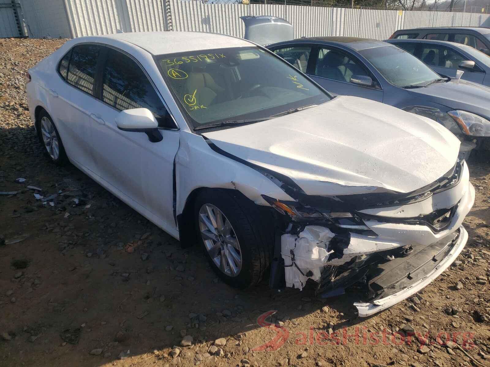 4T1B11HK0KU789517 2019 TOYOTA CAMRY