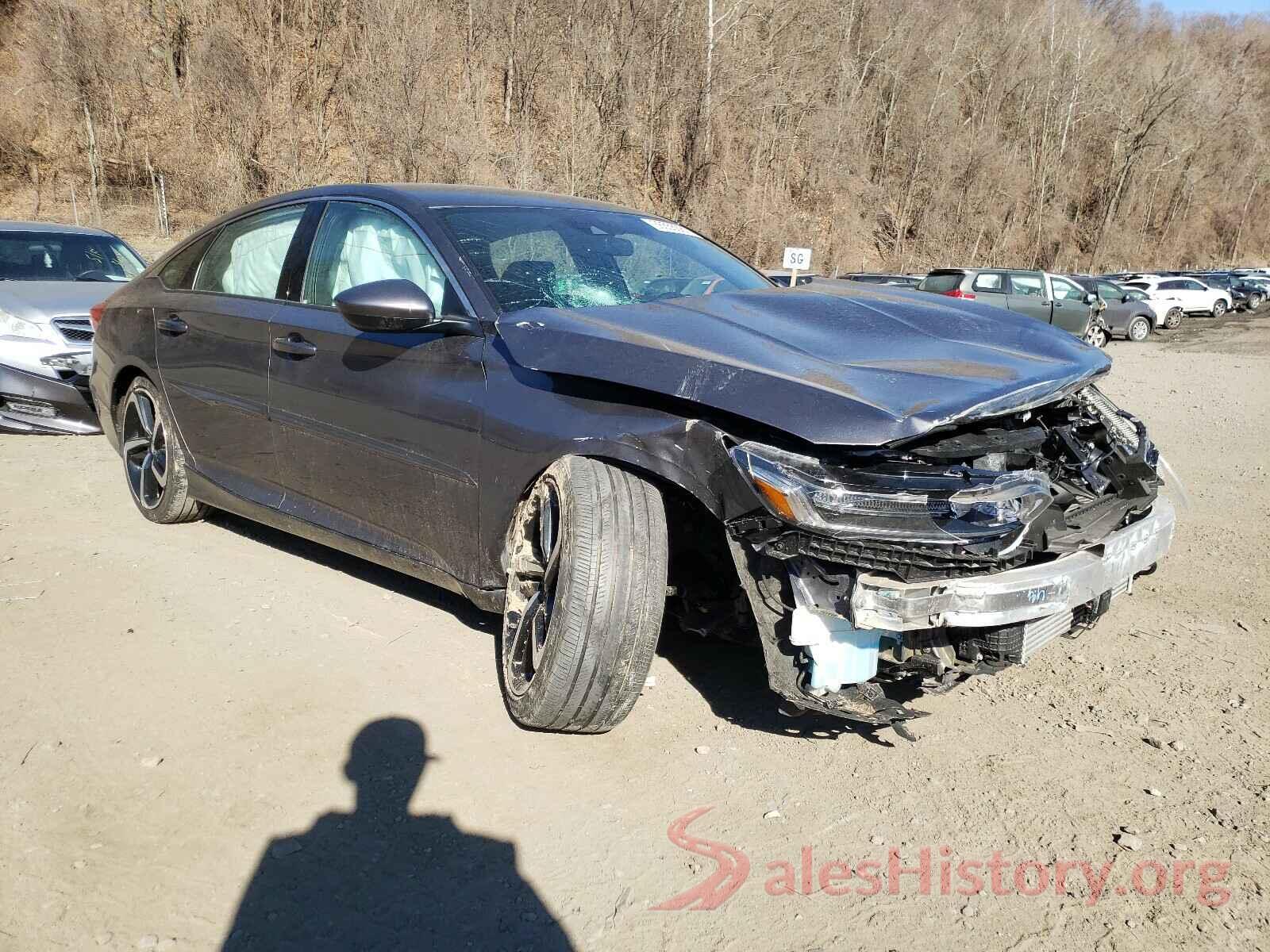 1HGCV1F36JA215420 2018 HONDA ACCORD