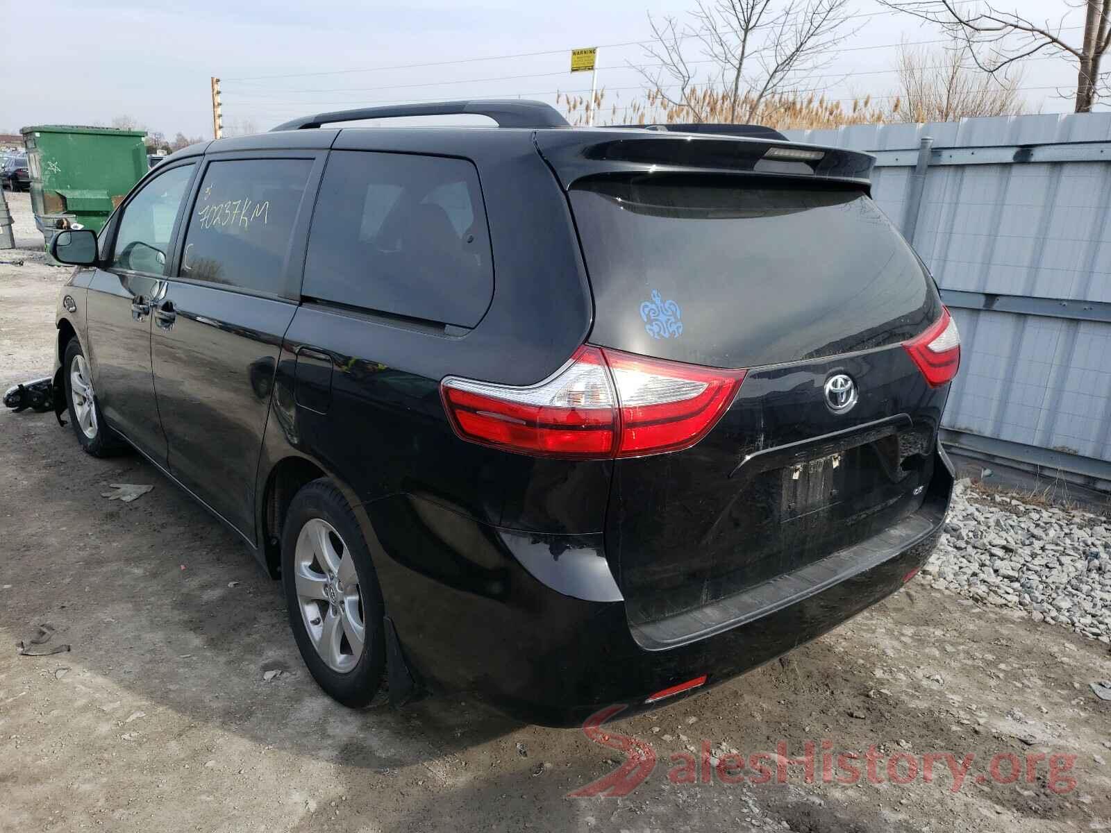 5TDKZ3DC0HS860929 2017 TOYOTA SIENNA