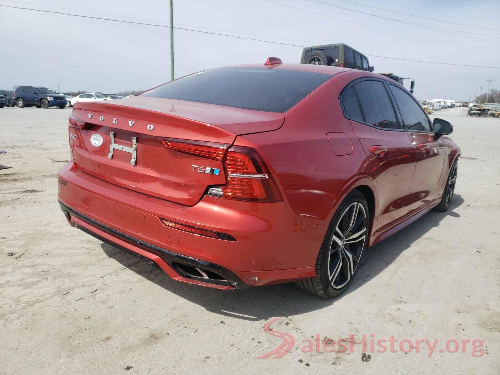 7JRA22TMXKG000592 2019 VOLVO S60