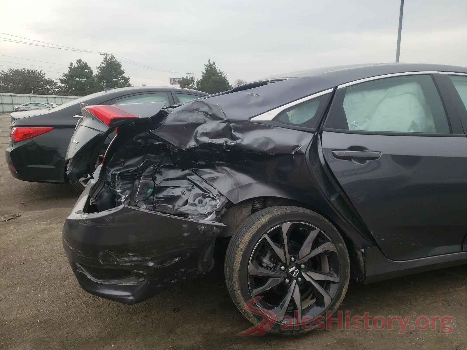 2HGFC2F86KH606686 2019 HONDA CIVIC