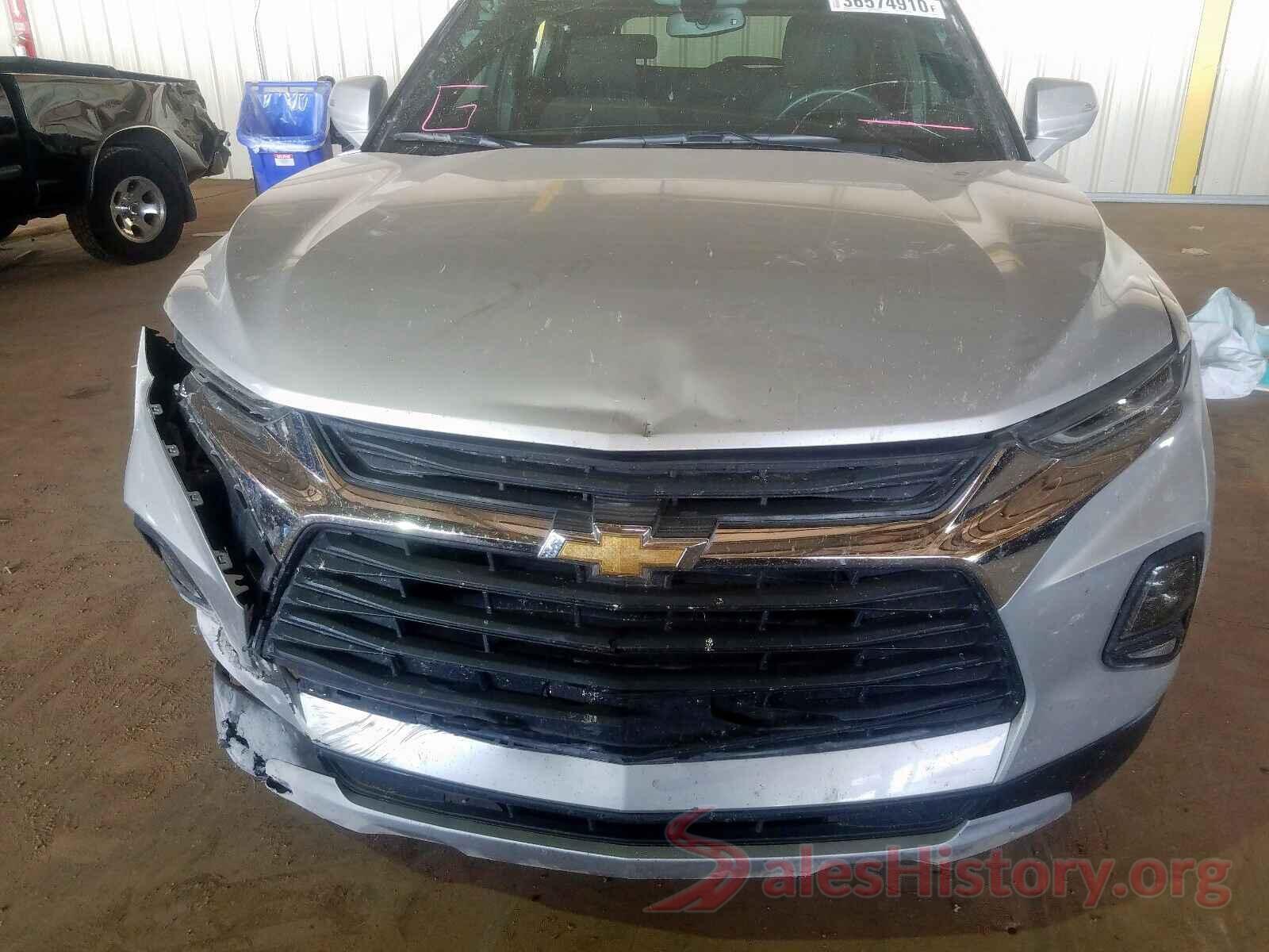 3GNKBCRSXKS579882 2019 CHEVROLET BLAZER 2LT