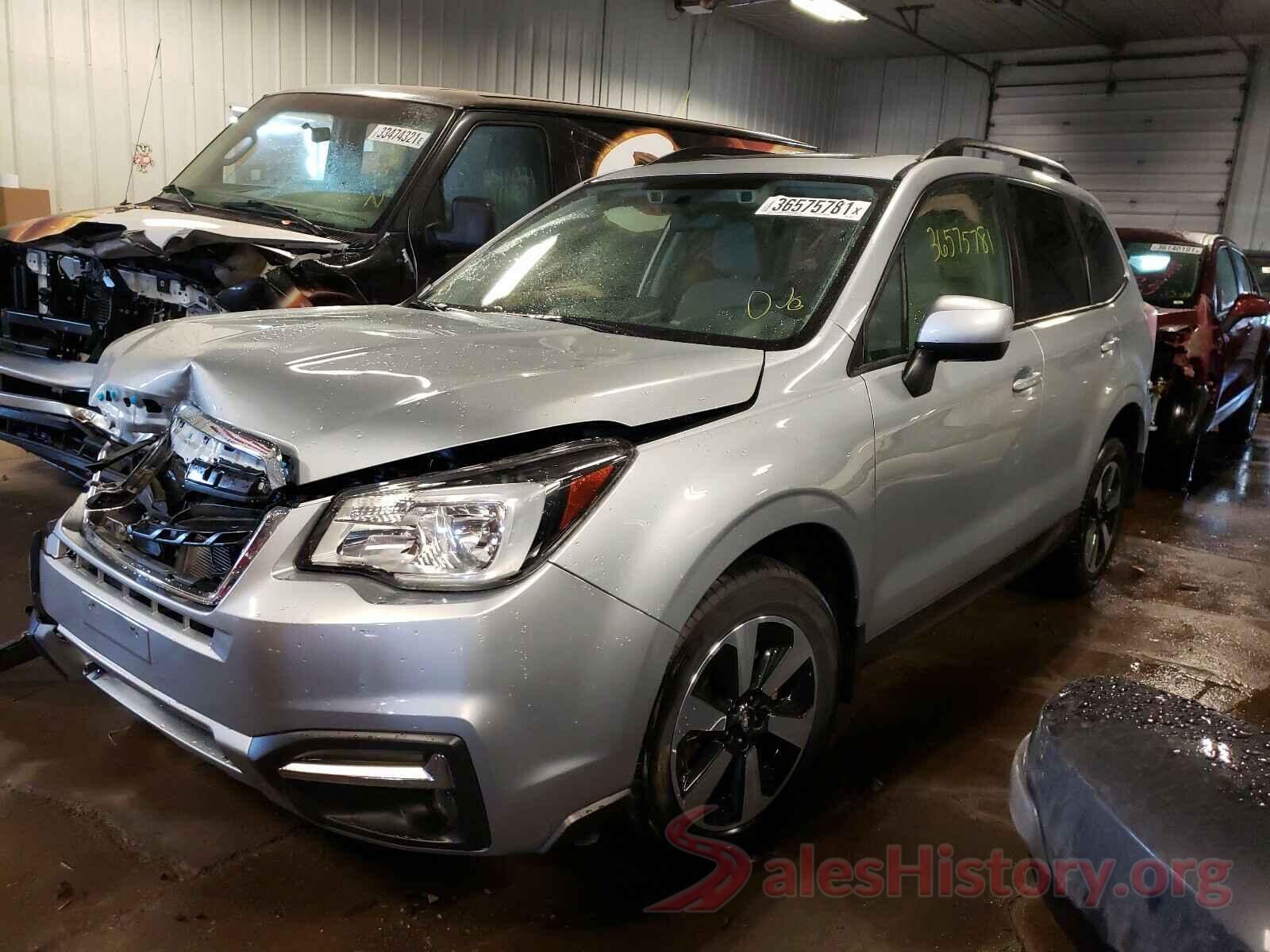 JF2SJAGCXJH486381 2018 SUBARU FORESTER