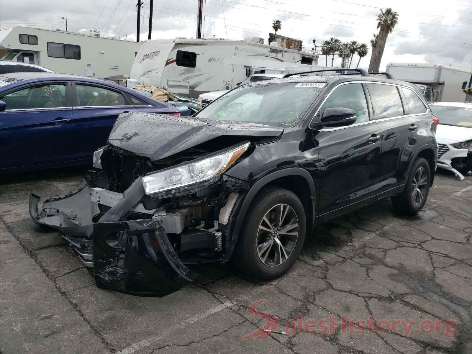 5TDZZRFH1HS229908 2017 TOYOTA HIGHLANDER