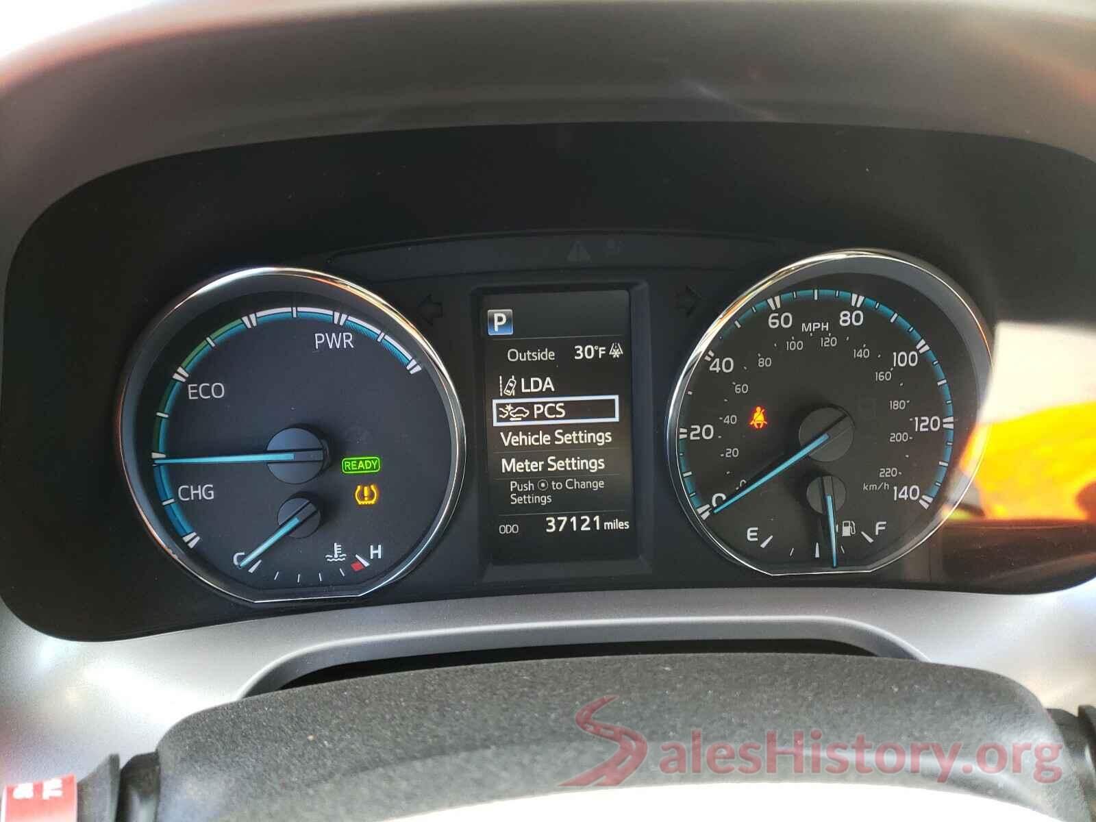 JTMRJREV6HD086044 2017 TOYOTA RAV4