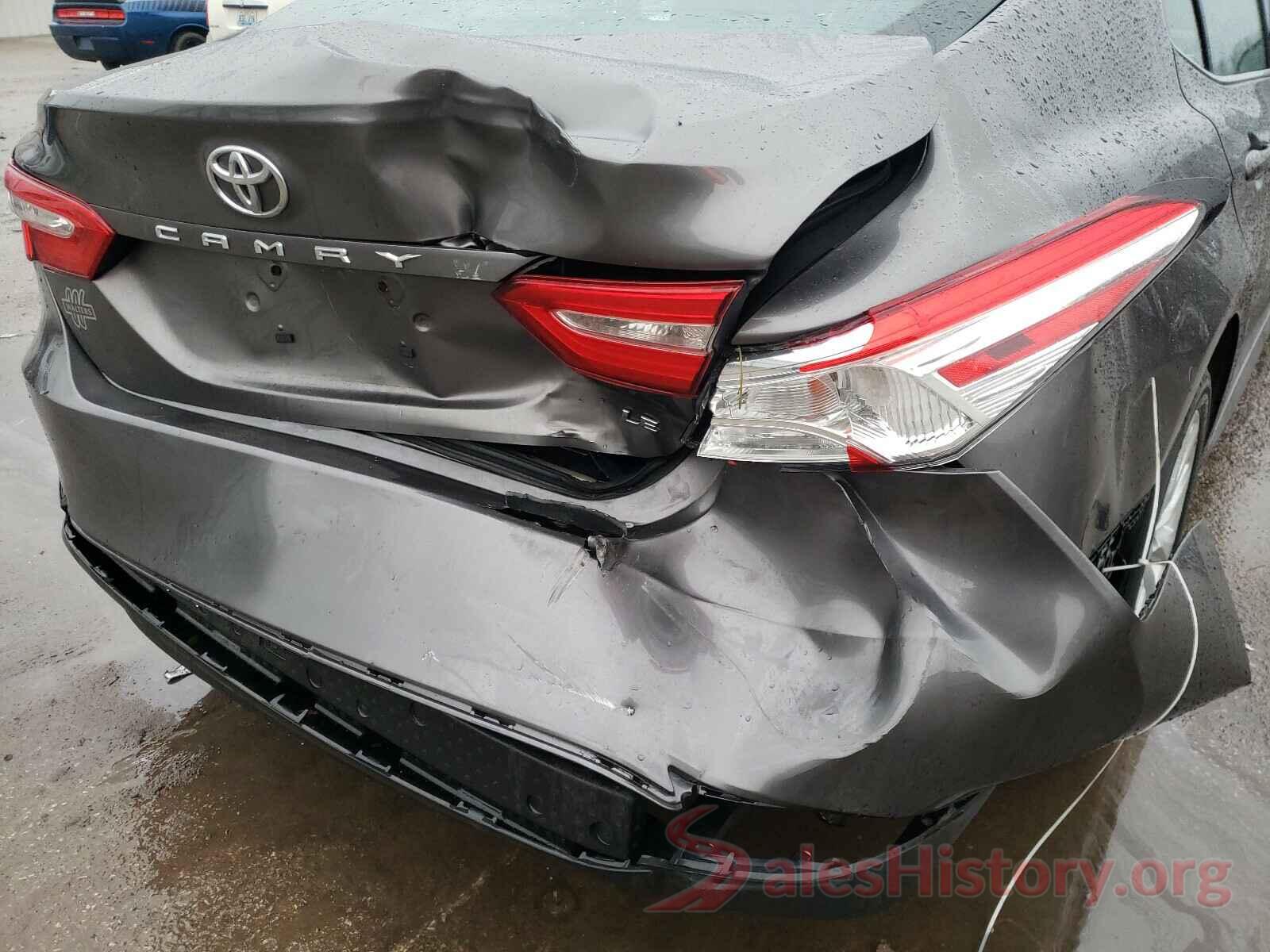 4T1B11HK5JU547286 2018 TOYOTA CAMRY