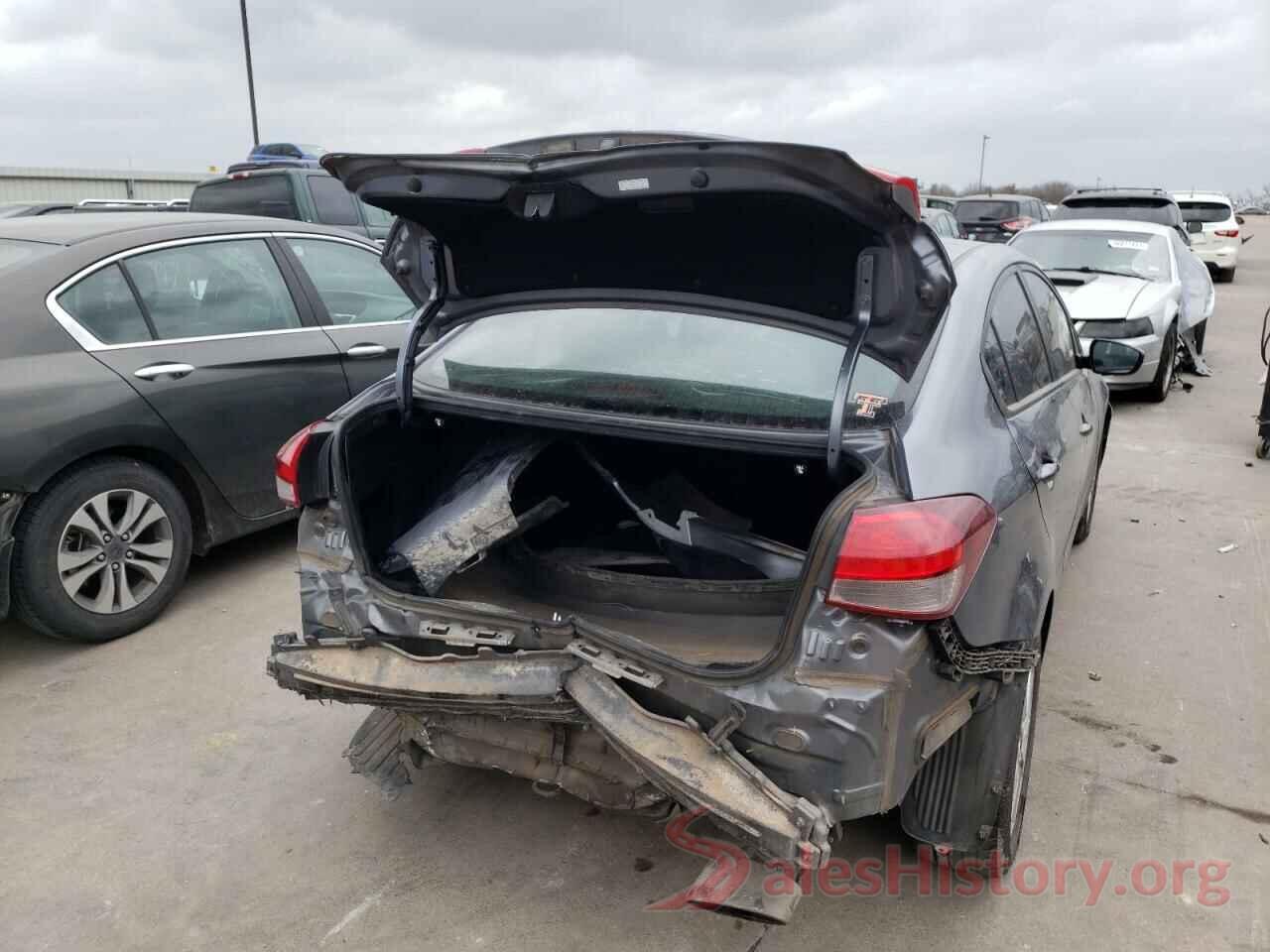 3KPFL4A72HE013470 2017 KIA FORTE