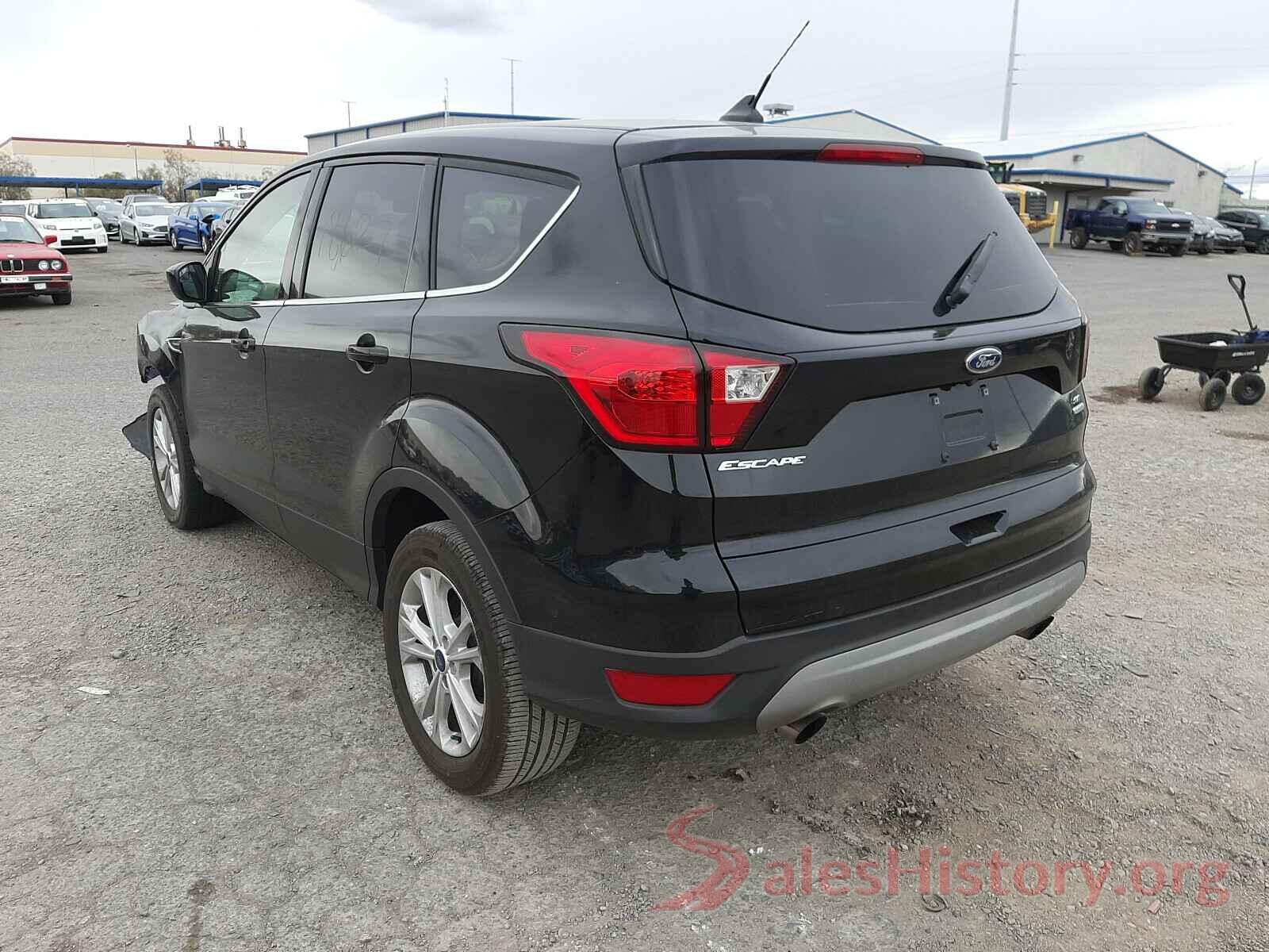 1FMCU0GD4KUA35934 2019 FORD ESCAPE