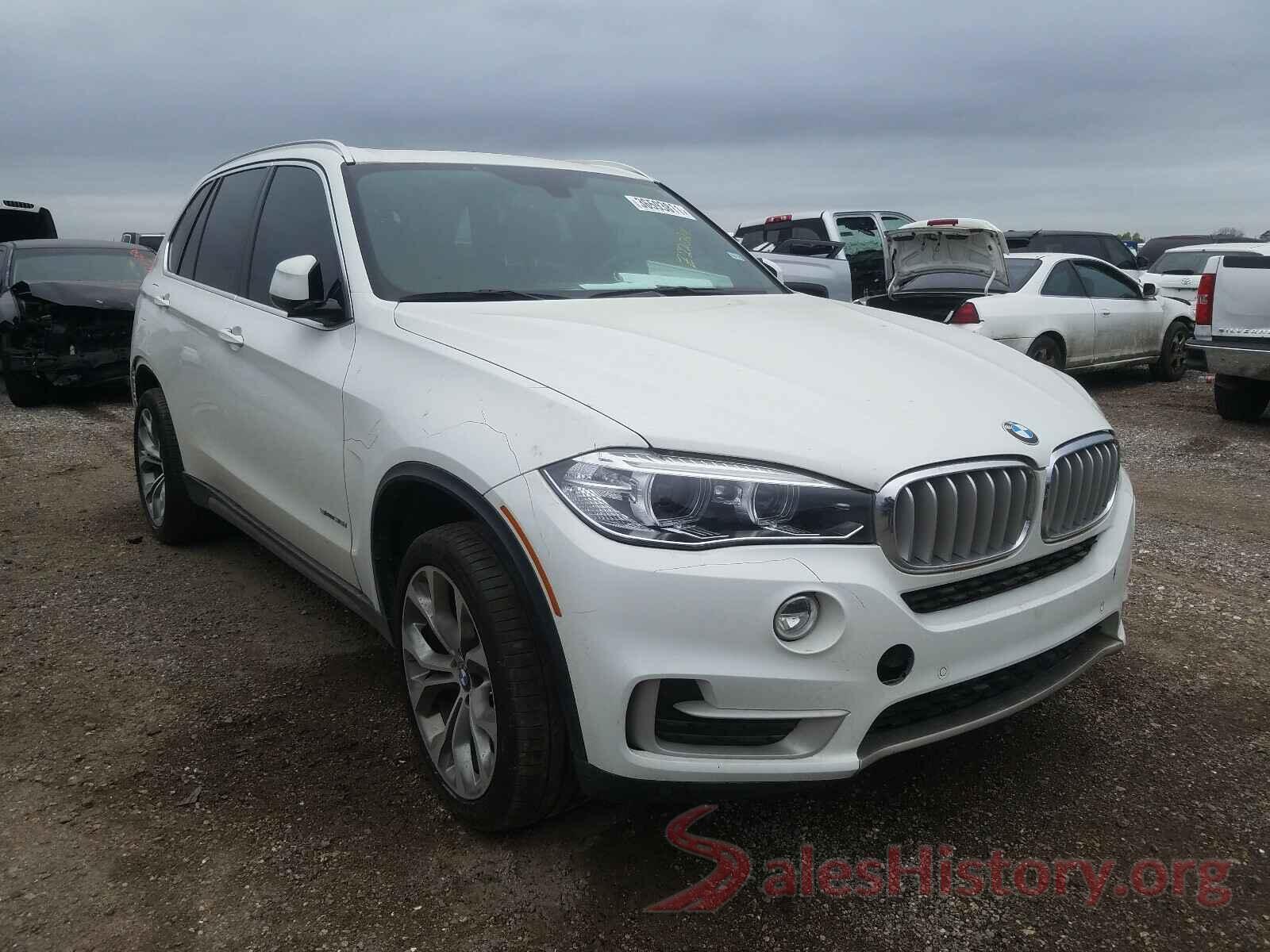 5UXKR2C57J0Z22024 2018 BMW X5