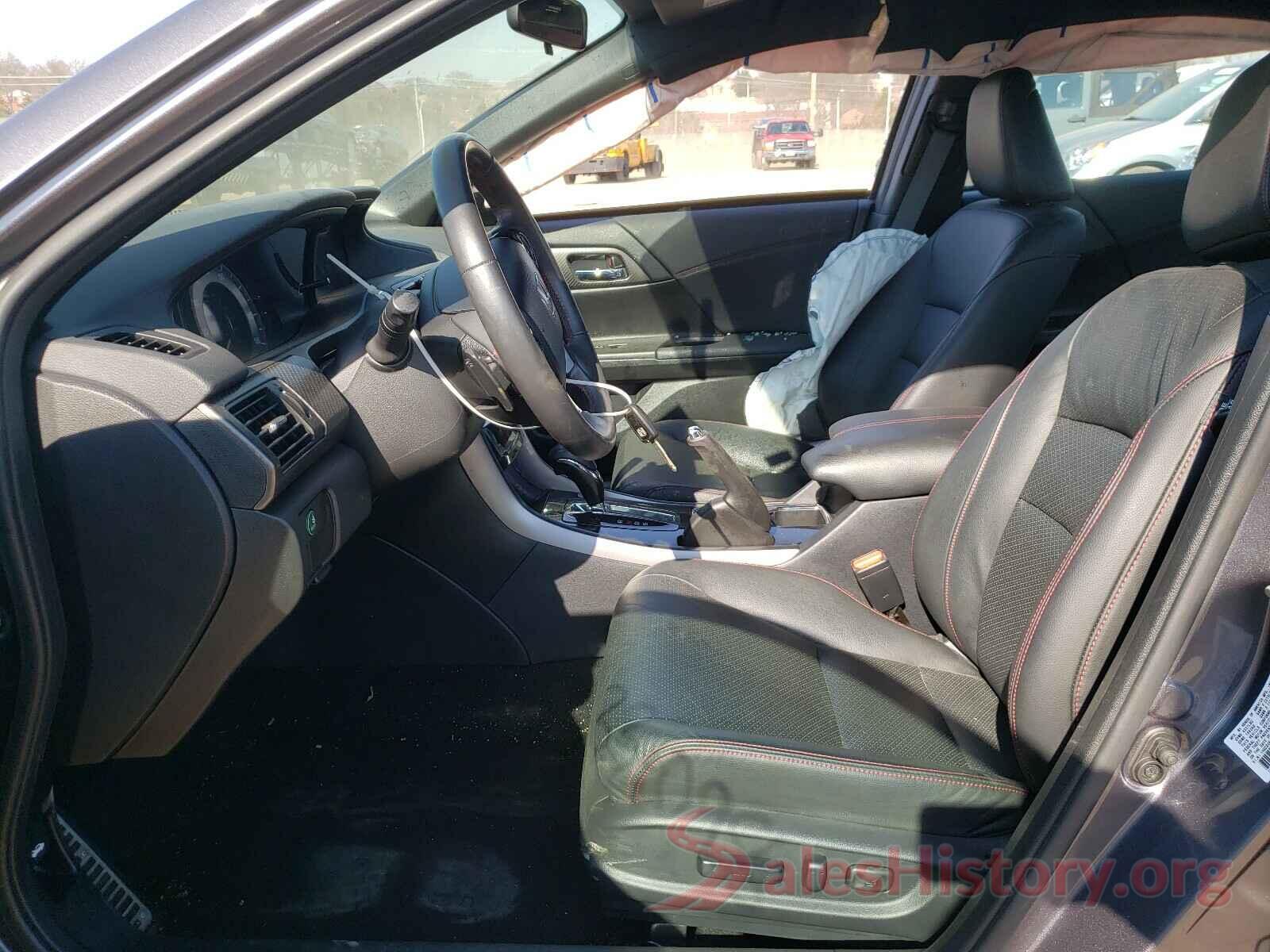 1HGCR2F19HA260080 2017 HONDA ACCORD