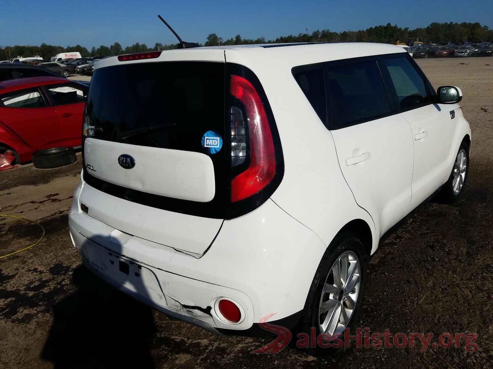 KNDJP3A52J7901889 2018 KIA SOUL