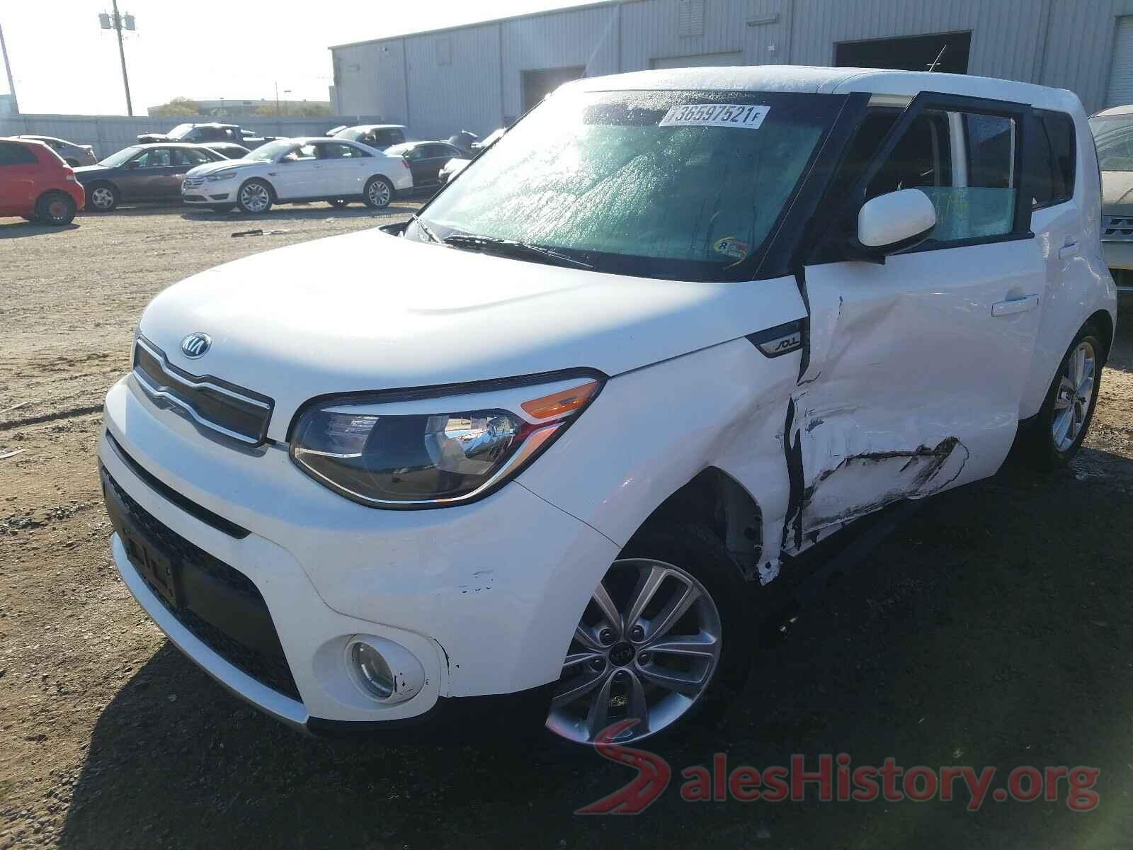 KNDJP3A52J7901889 2018 KIA SOUL