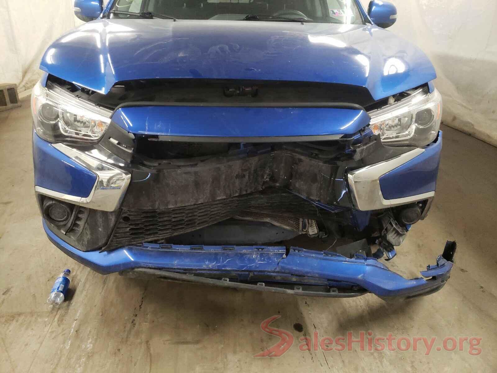 JA4AR3AU0JU020797 2018 MITSUBISHI OUTLANDER