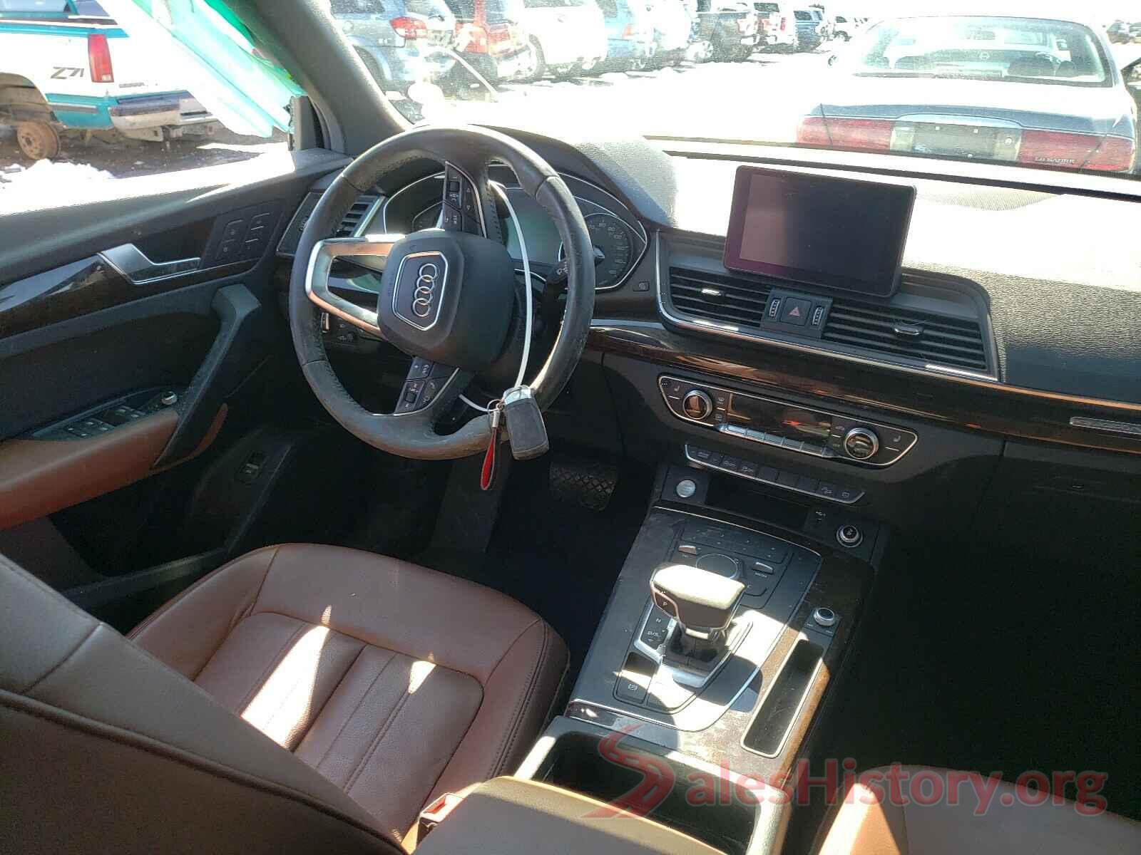 WA1ANAFY3K2077164 2019 AUDI Q5