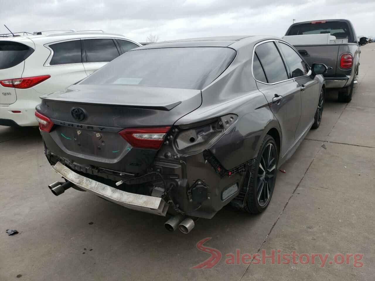 4T1B61HK5JU103066 2018 TOYOTA CAMRY