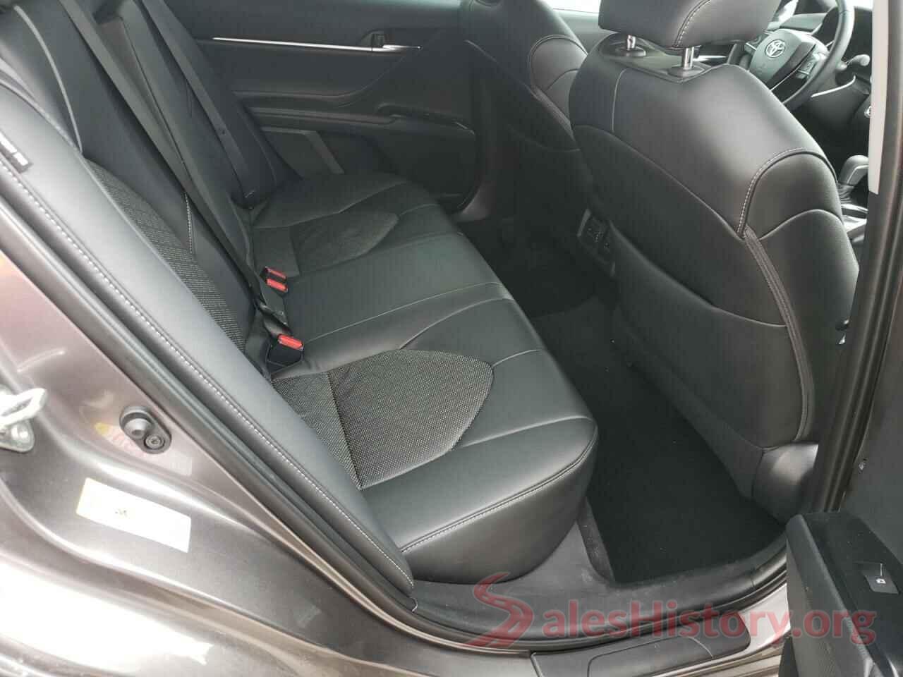 4T1B61HK5JU103066 2018 TOYOTA CAMRY