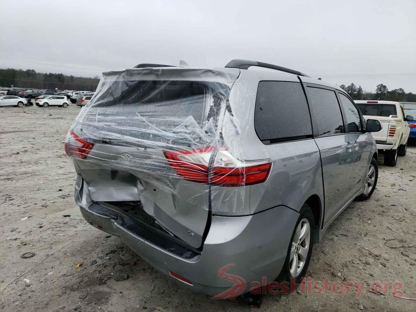 5TDKZ3DC4JS957492 2018 TOYOTA SIENNA