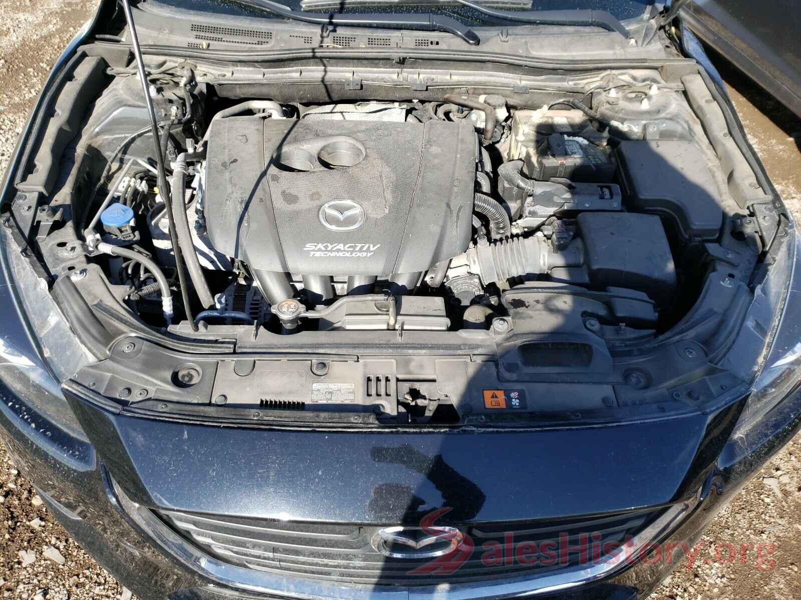 3MZBN1L38JM182600 2018 MAZDA 3