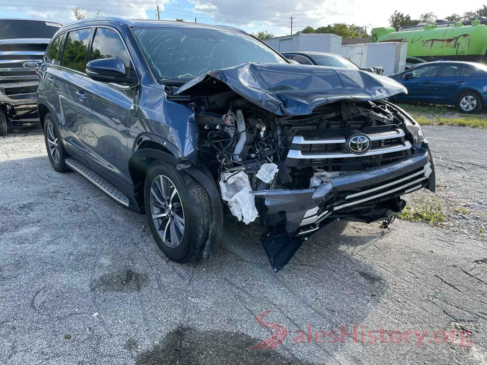 5TDKZRFH9KS309238 2019 TOYOTA HIGHLANDER