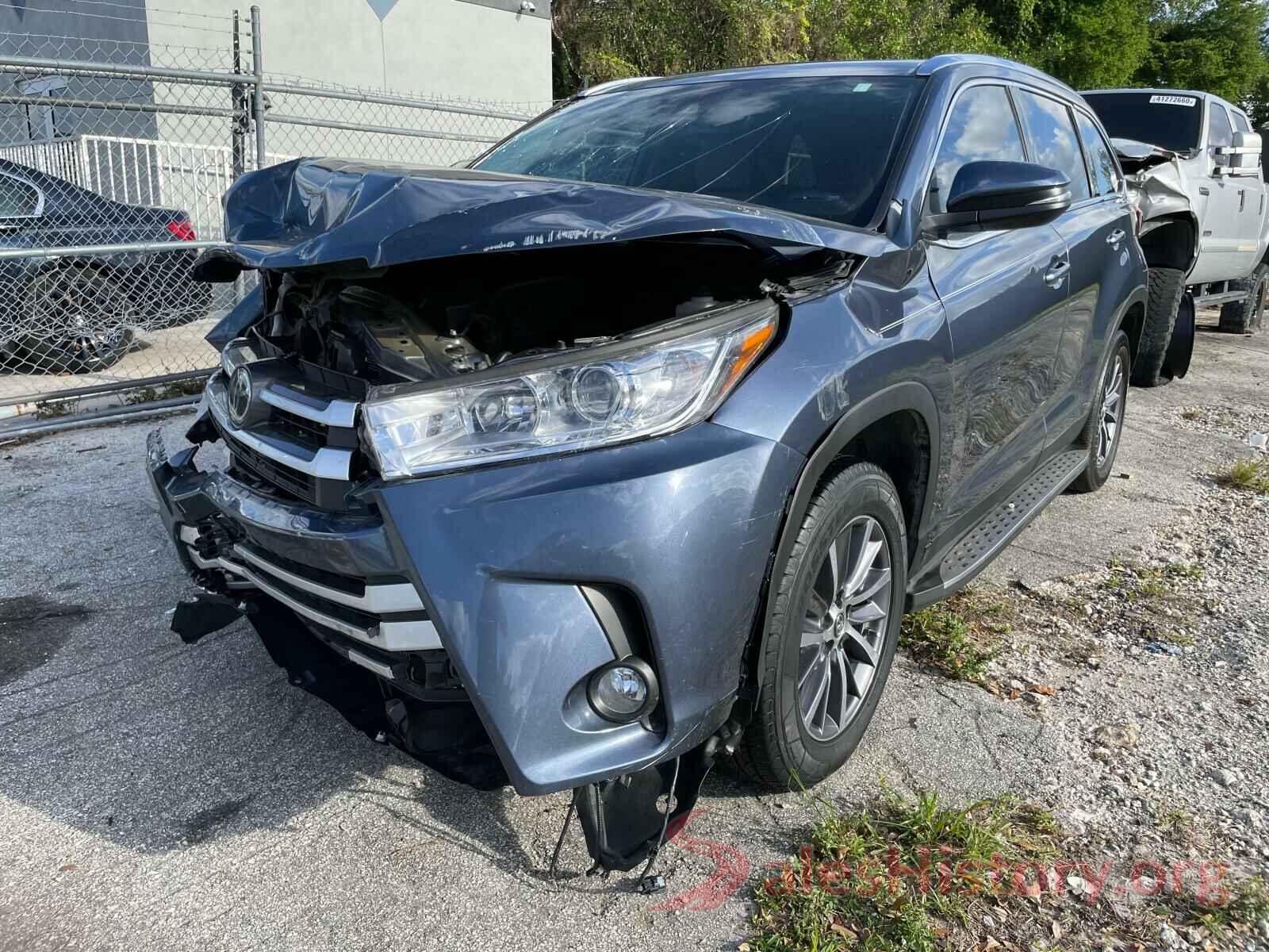 5TDKZRFH9KS309238 2019 TOYOTA HIGHLANDER