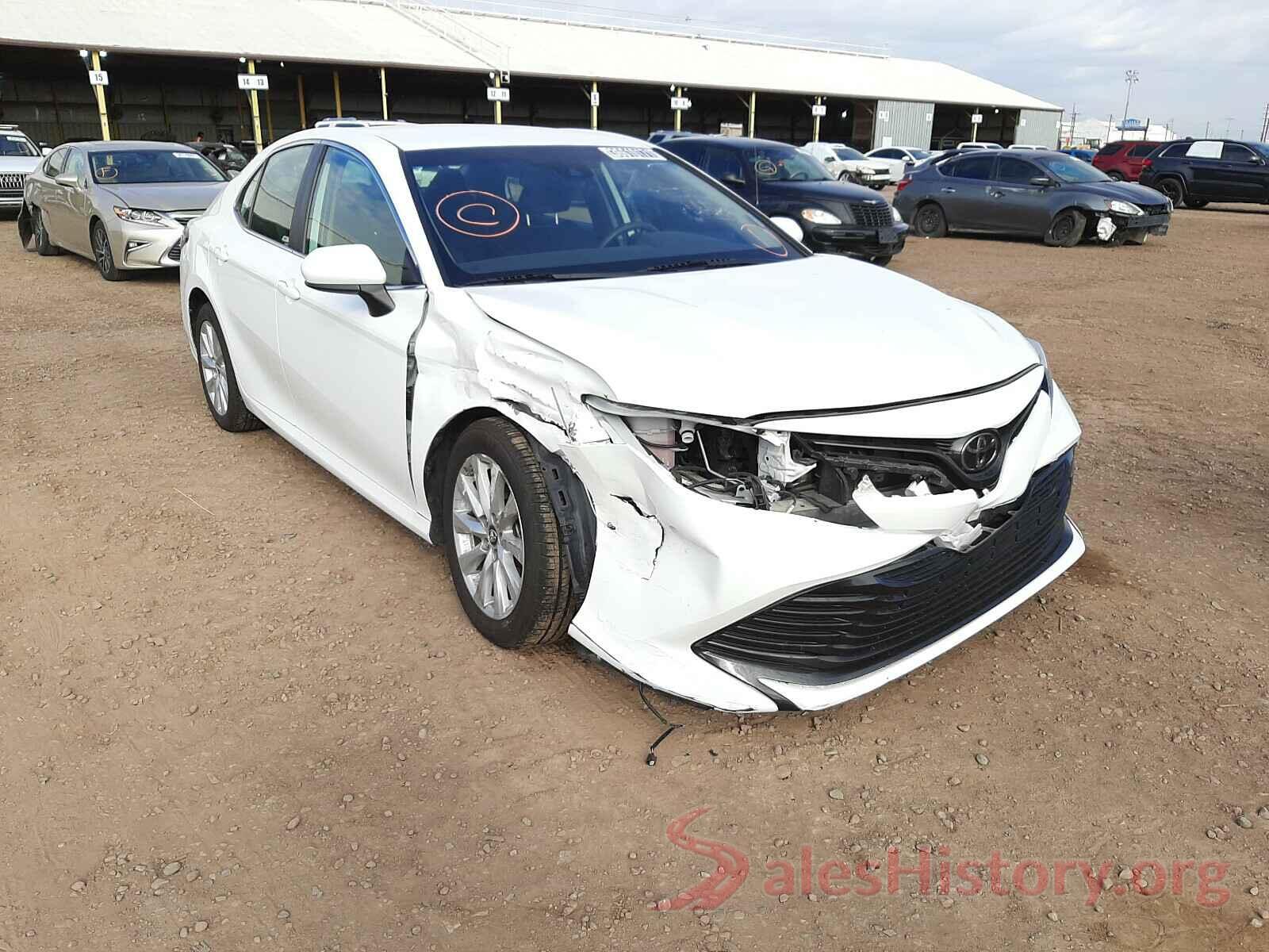 4T1B11HK4KU217172 2019 TOYOTA CAMRY