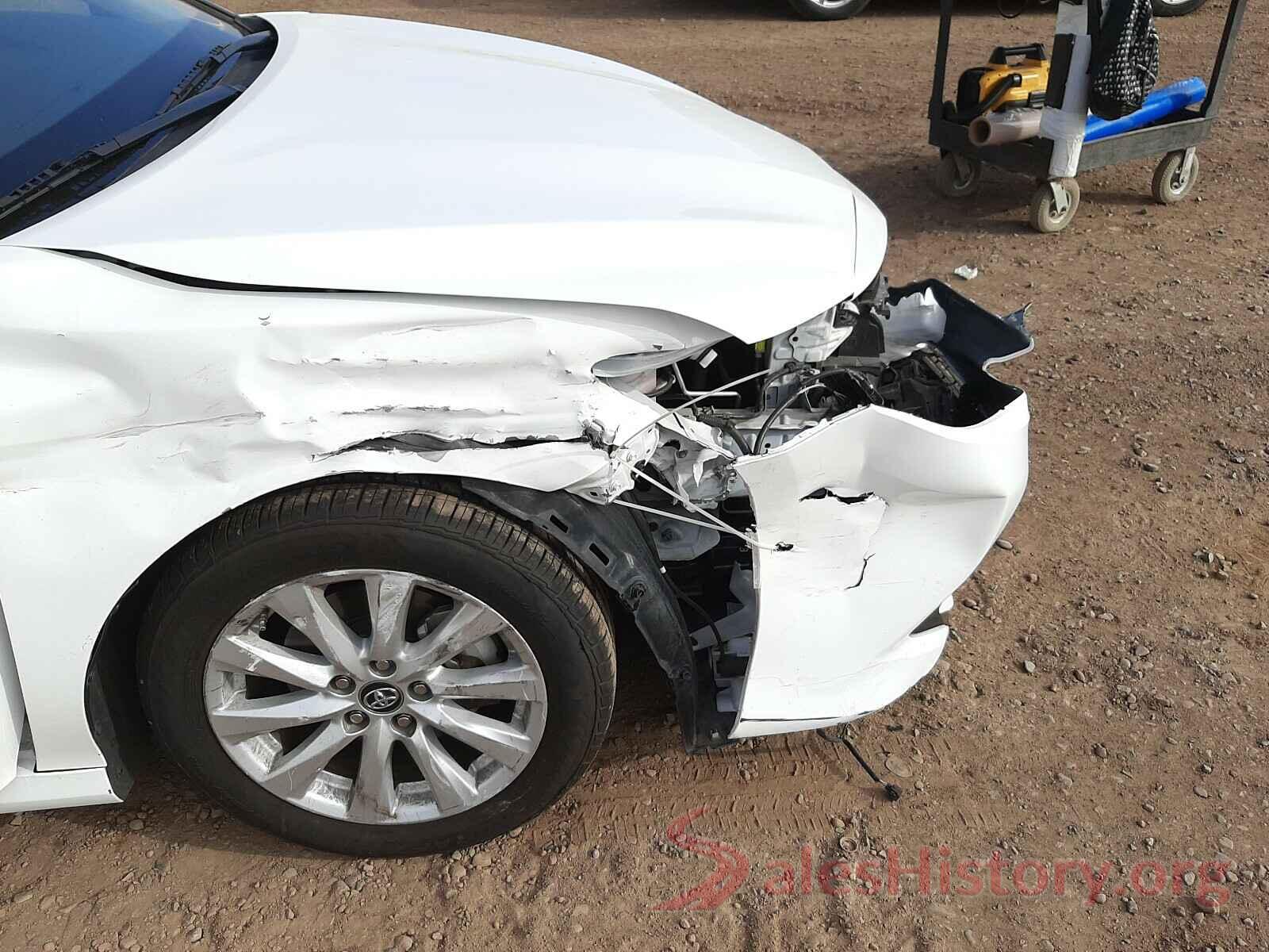 4T1B11HK4KU217172 2019 TOYOTA CAMRY