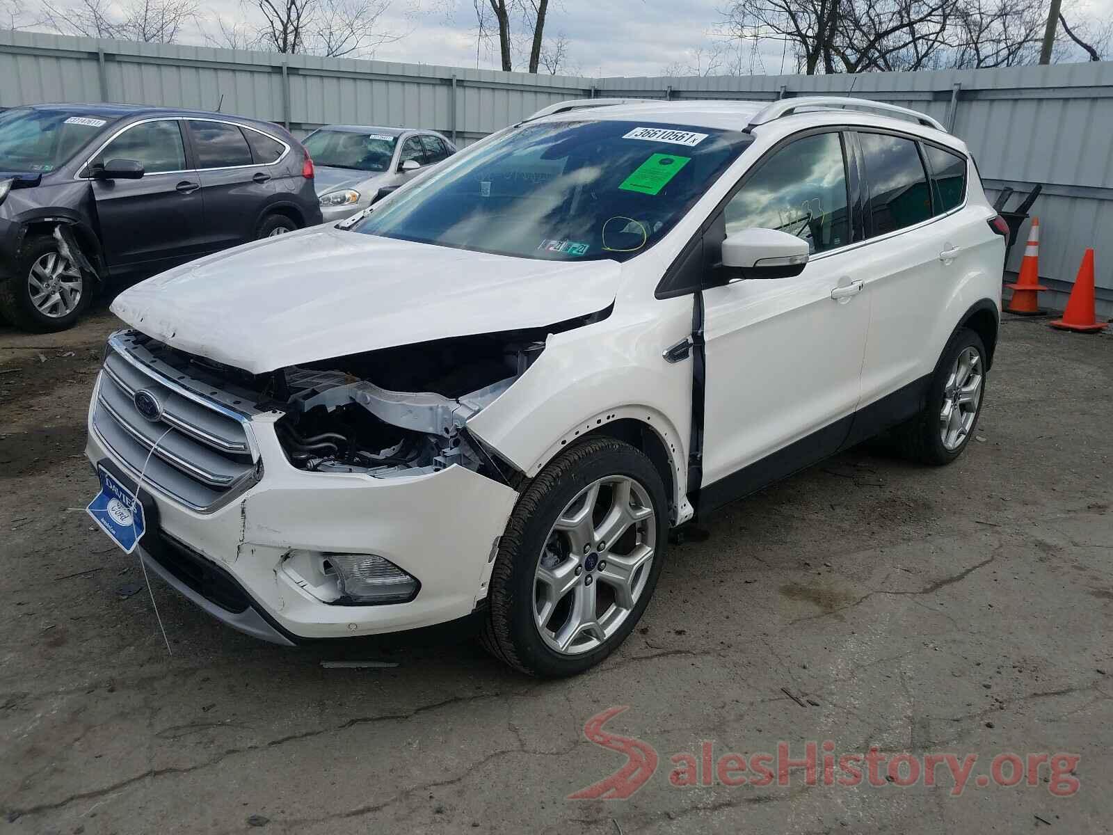 1FMCU9J97KUB83083 2019 FORD ESCAPE