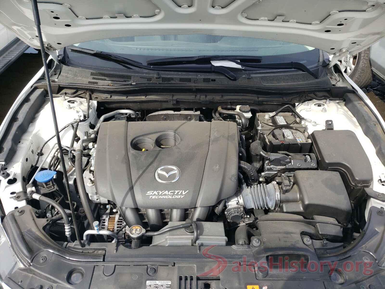 3MZBN1L36JM170204 2018 MAZDA 3