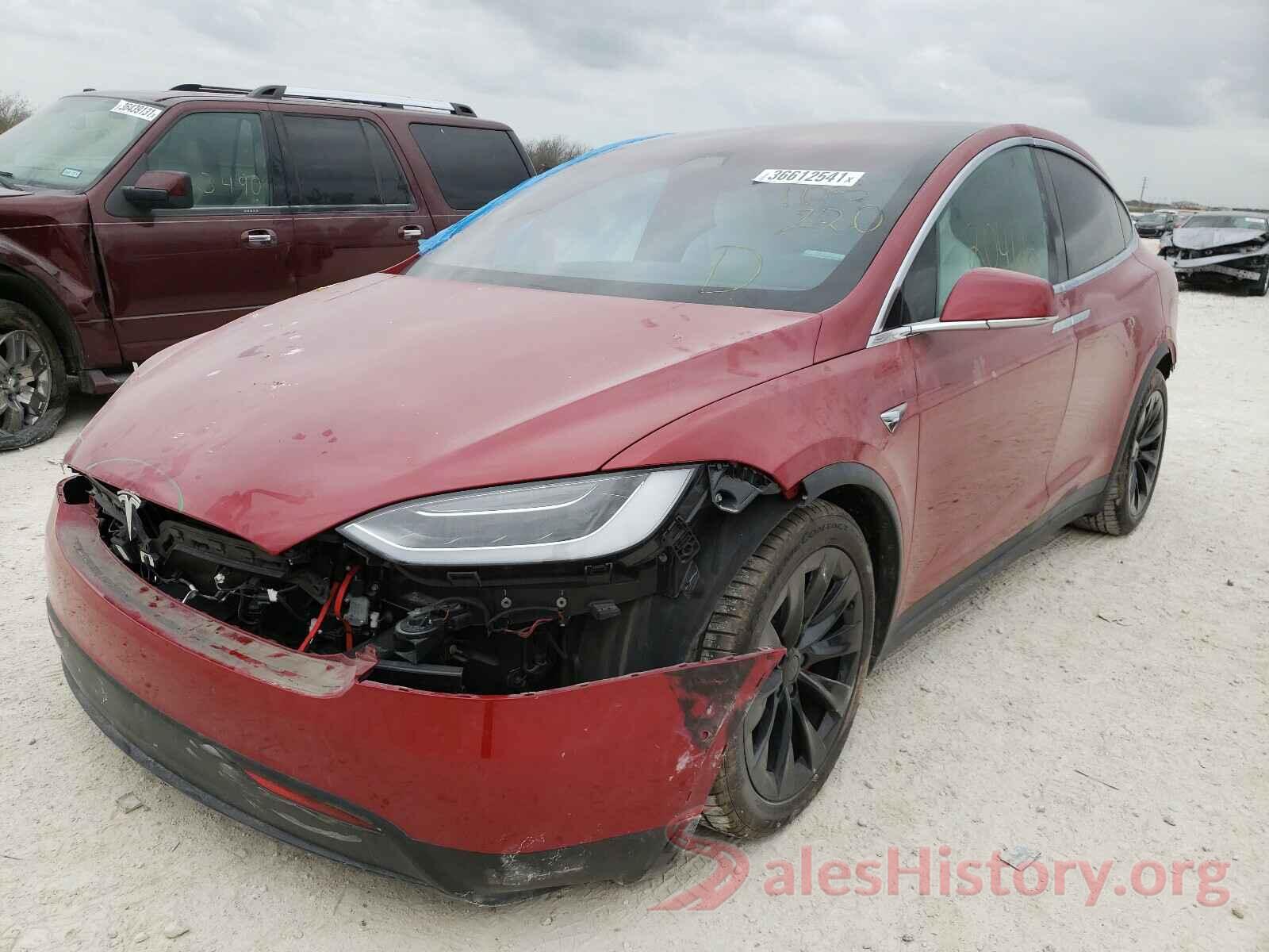 5YJXCBE40JF105220 2018 TESLA MODEL X