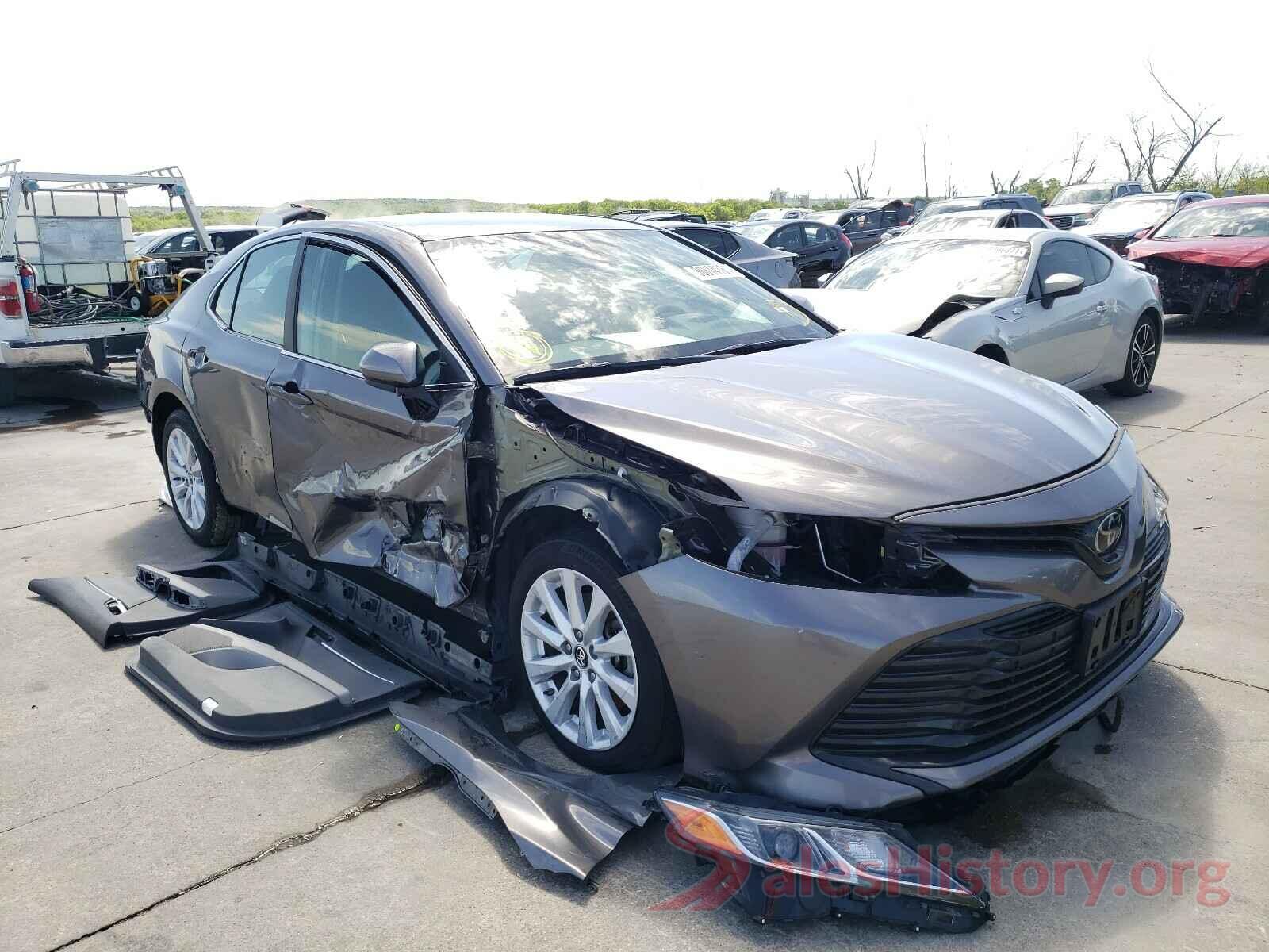 4T1B11HKXKU687500 2019 TOYOTA CAMRY